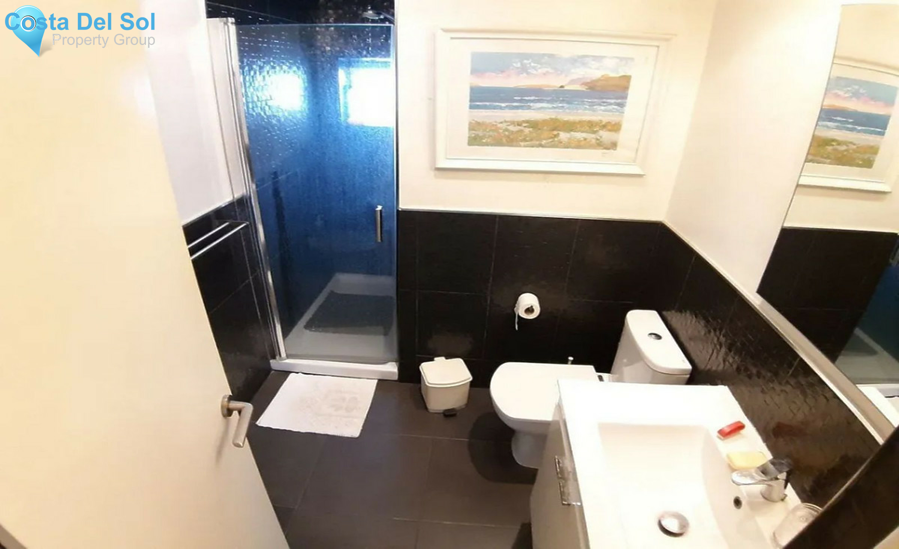Middle Floor Apartment in Fuengirola-1460867