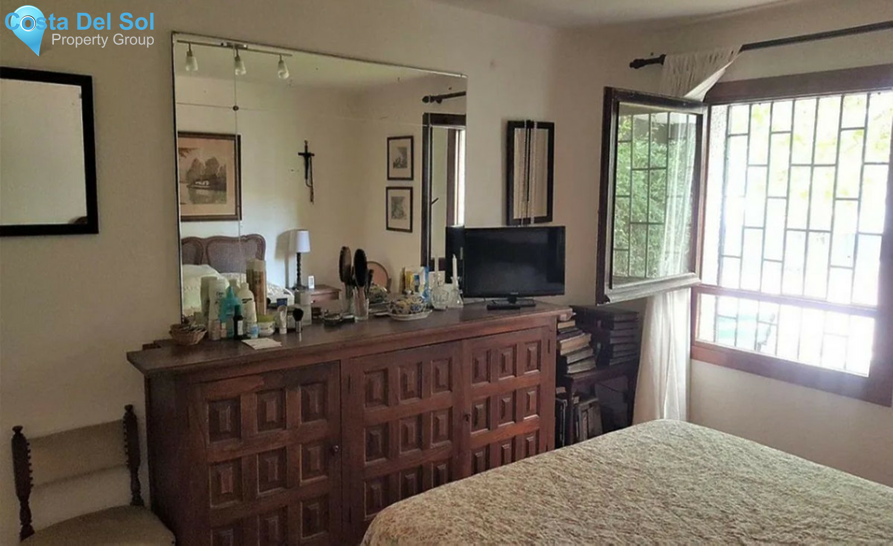Middle Floor Apartment in Fuengirola-1460869