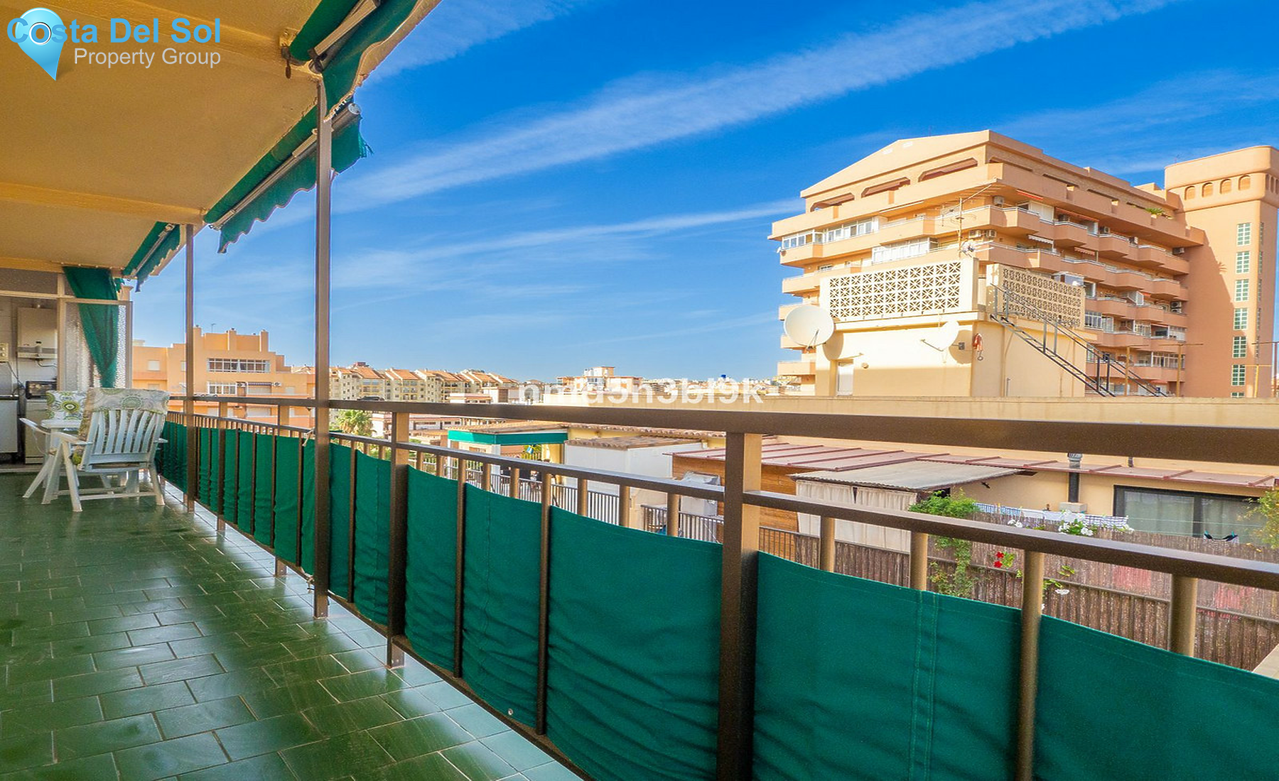 Middle Floor Apartment in Fuengirola-1476205