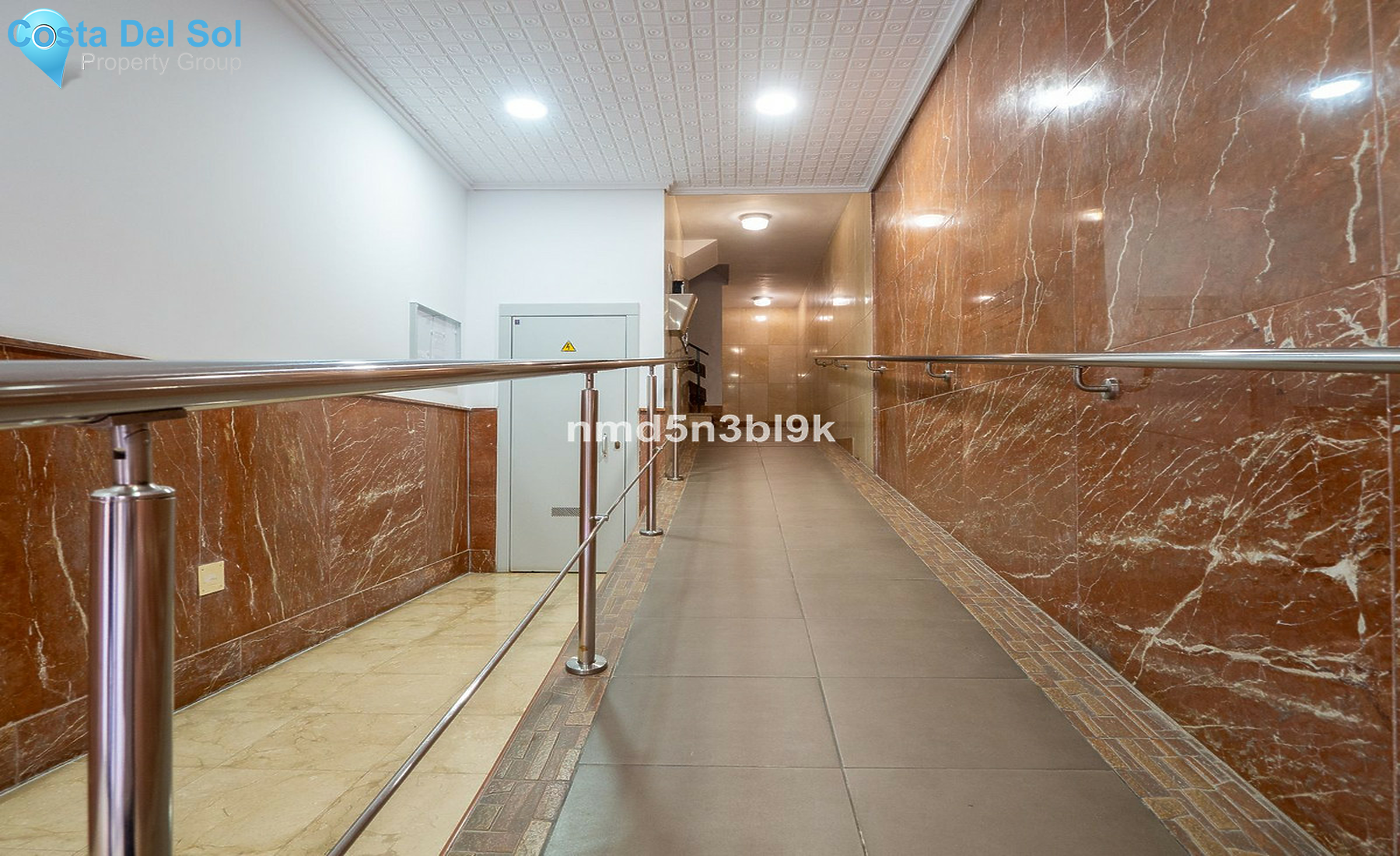 Middle Floor Apartment in Fuengirola-1476206