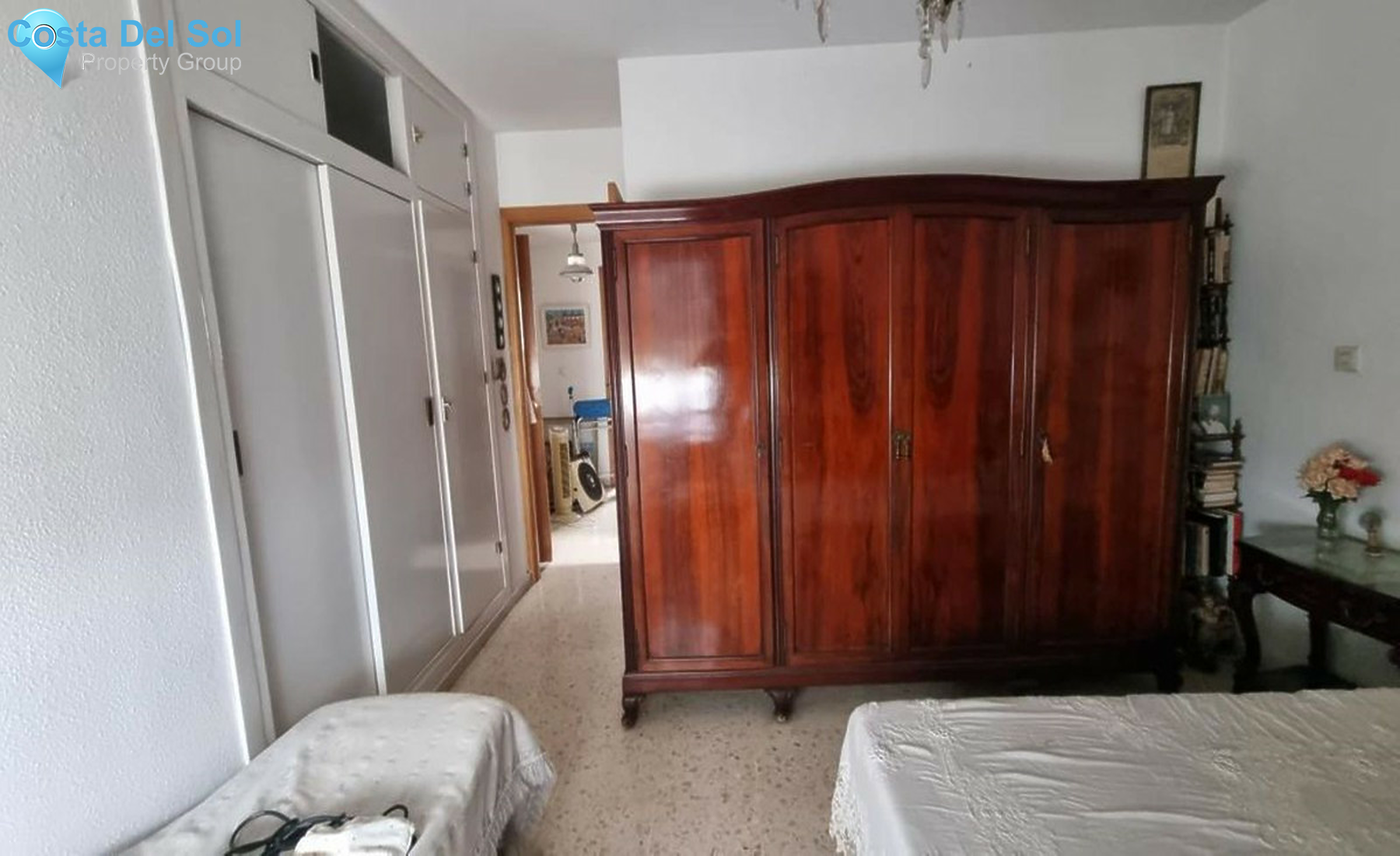 Middle Floor Apartment in Fuengirola-1477141