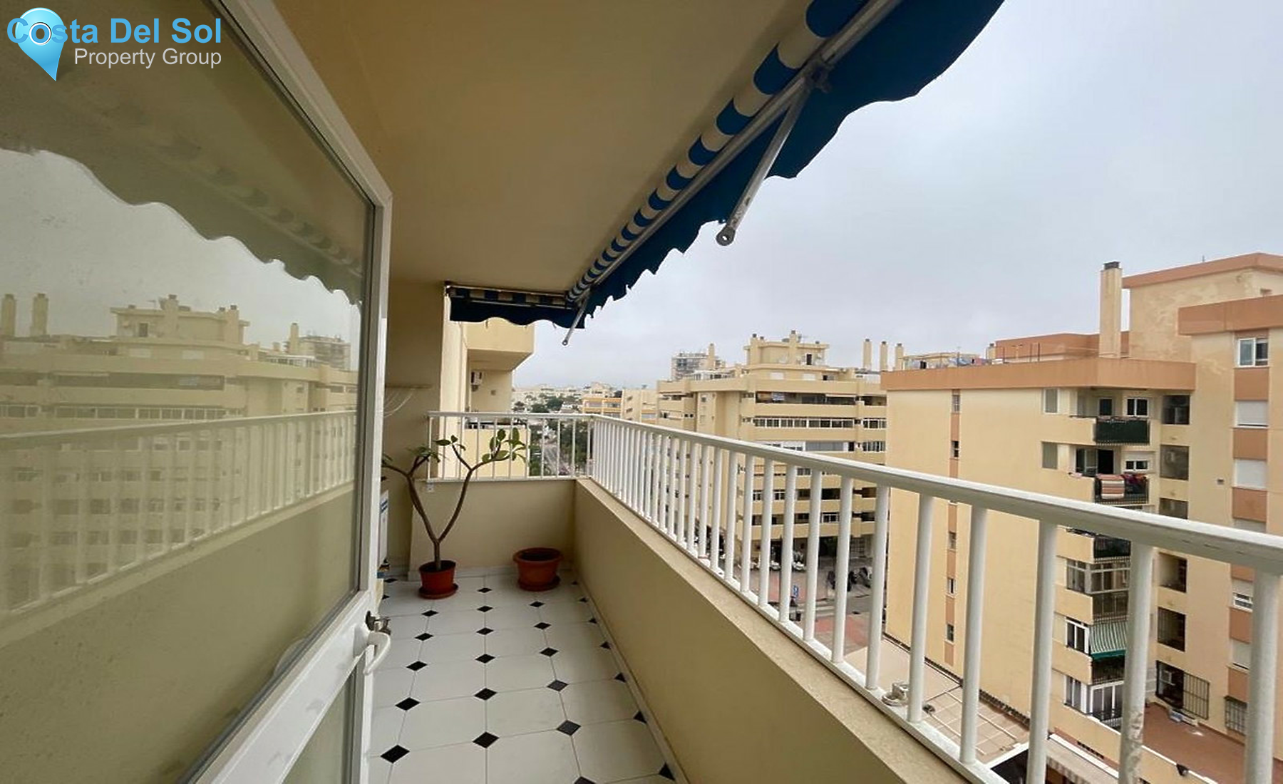 Middle Floor Apartment in Fuengirola-1477782