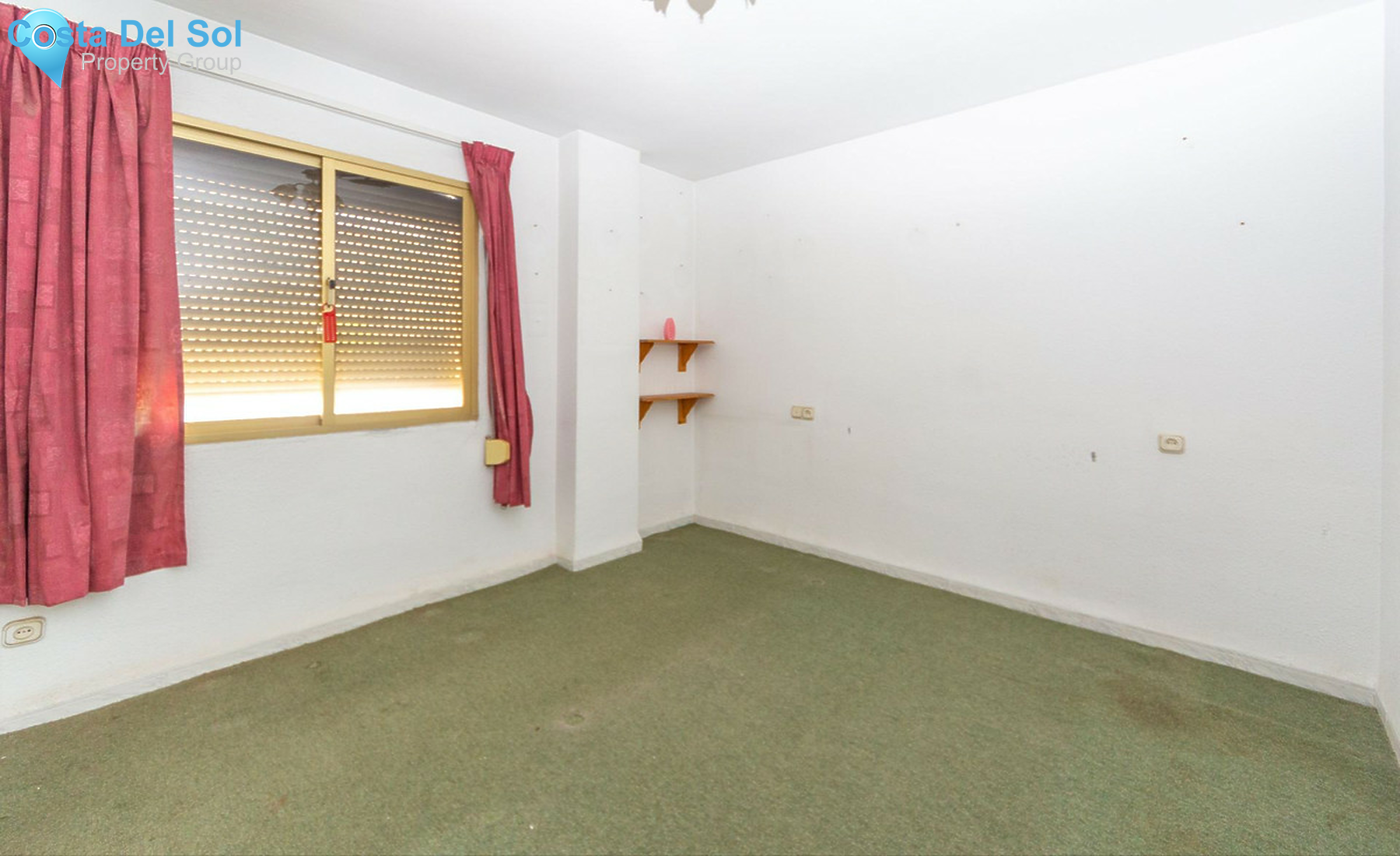 Middle Floor Apartment in Fuengirola-1500317