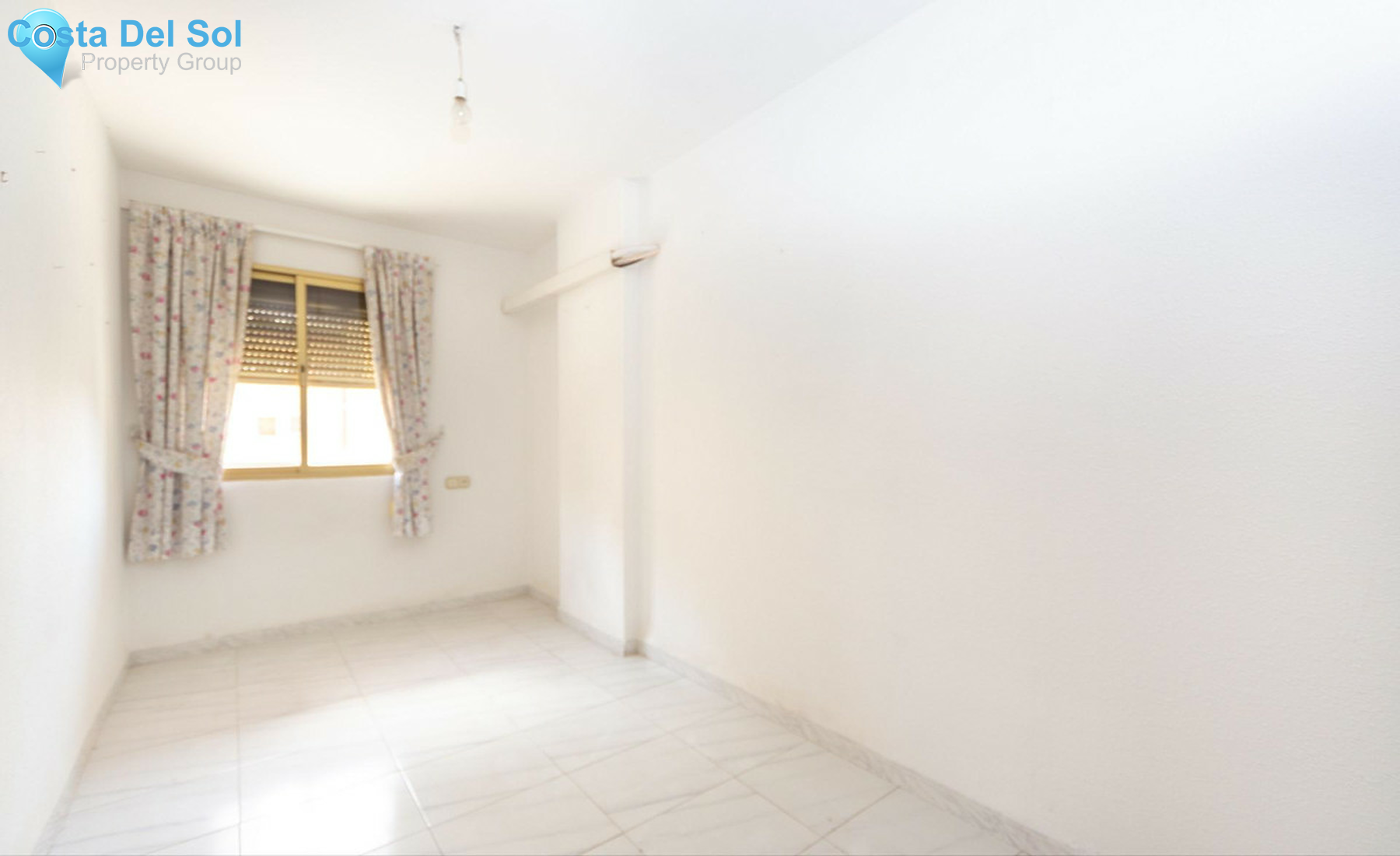 Middle Floor Apartment in Fuengirola-1500319