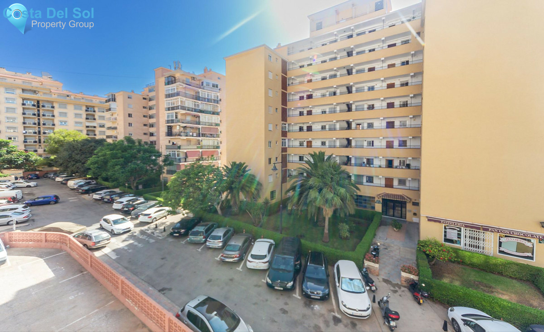 Middle Floor Apartment in Fuengirola-1500311