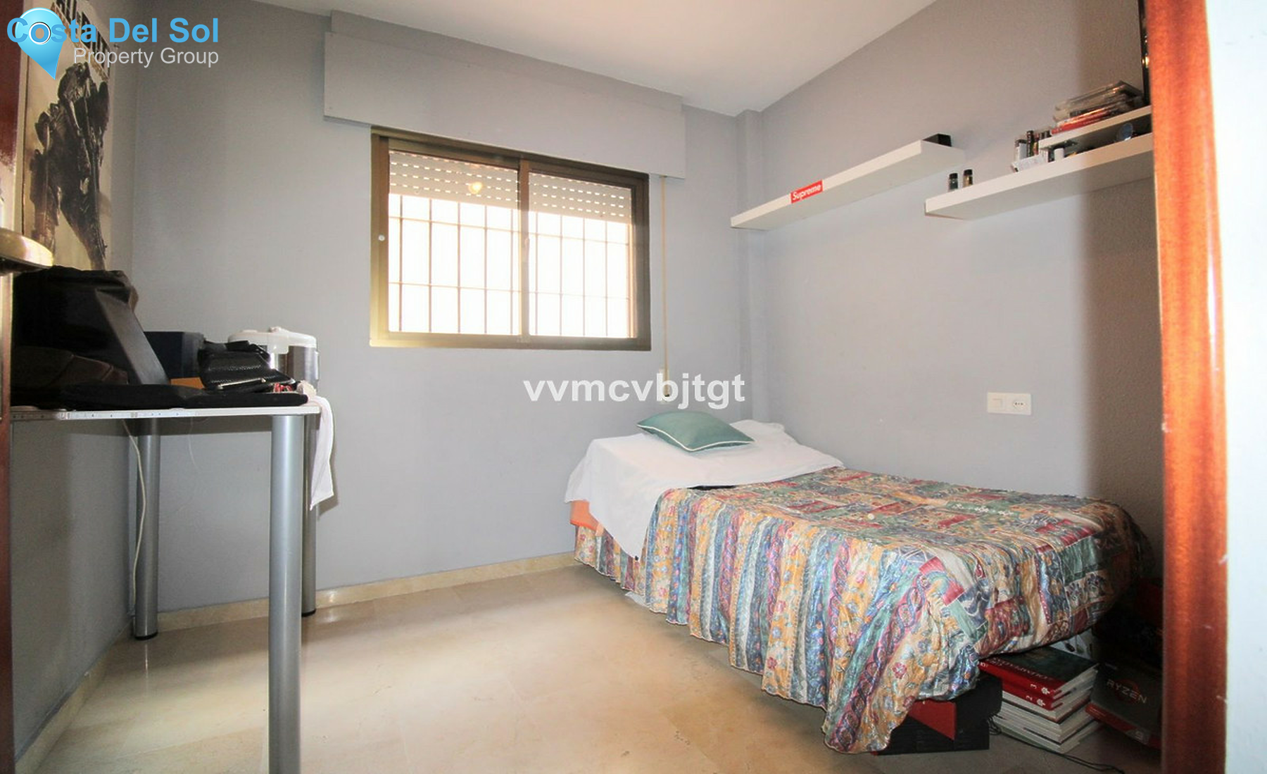 Middle Floor Apartment in Fuengirola-1500760