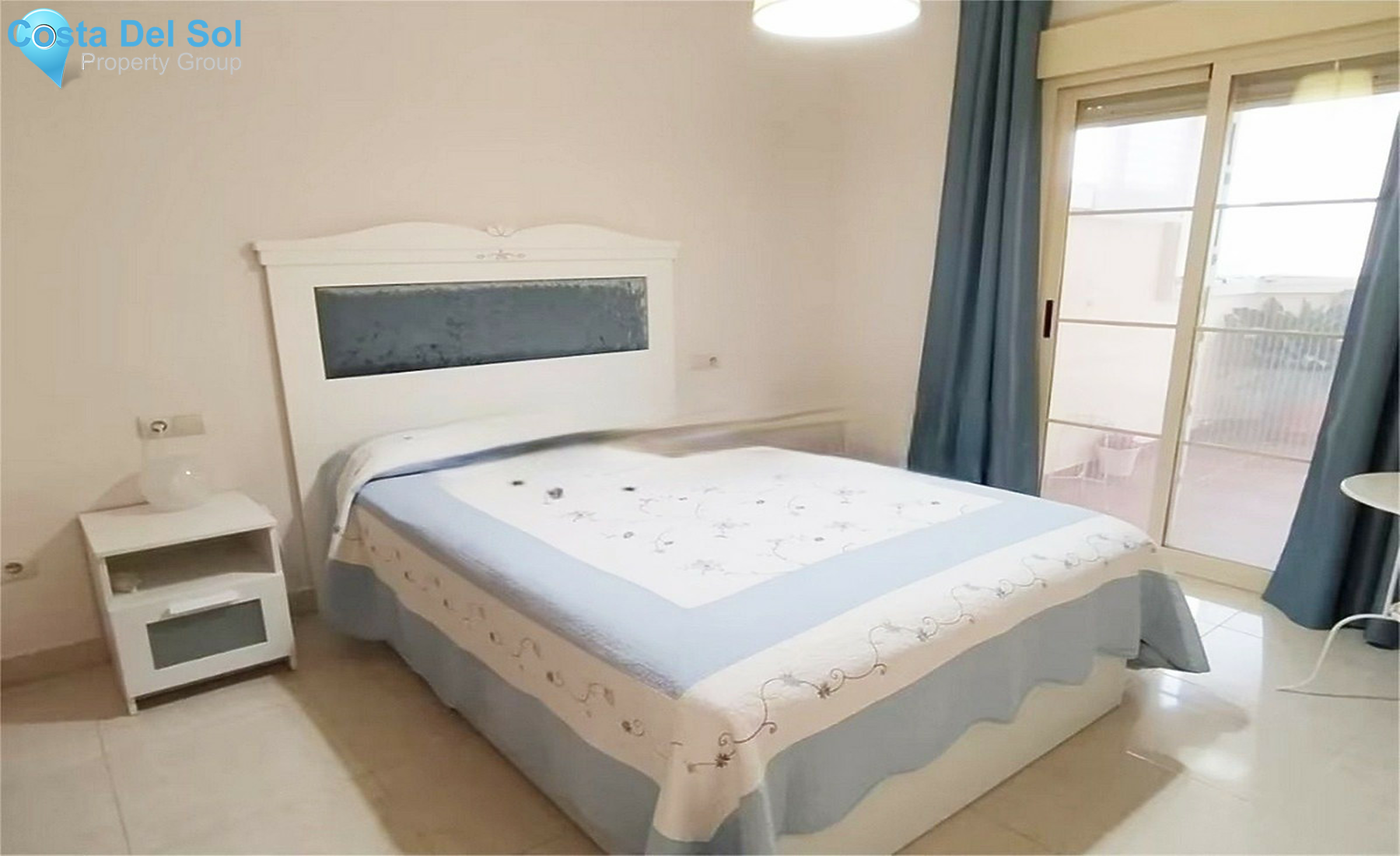 Middle Floor Apartment in Fuengirola-1508001