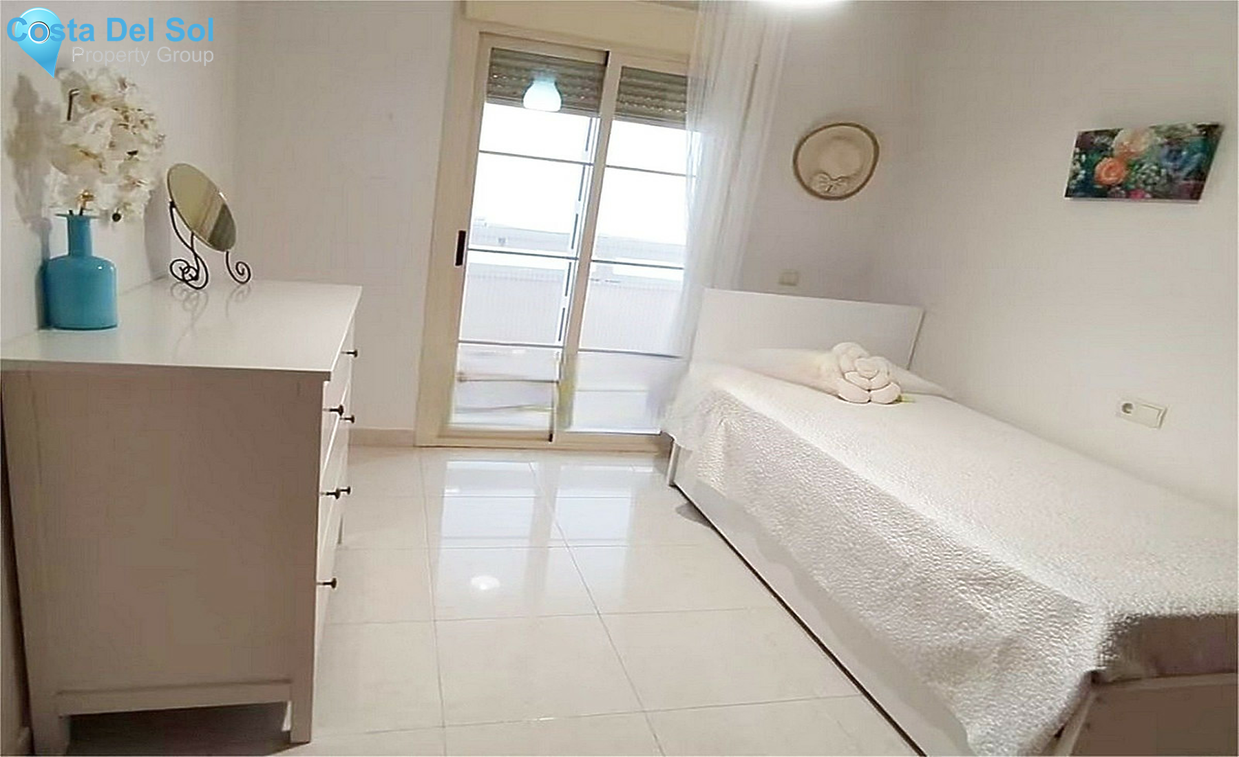 Middle Floor Apartment in Fuengirola-1508002