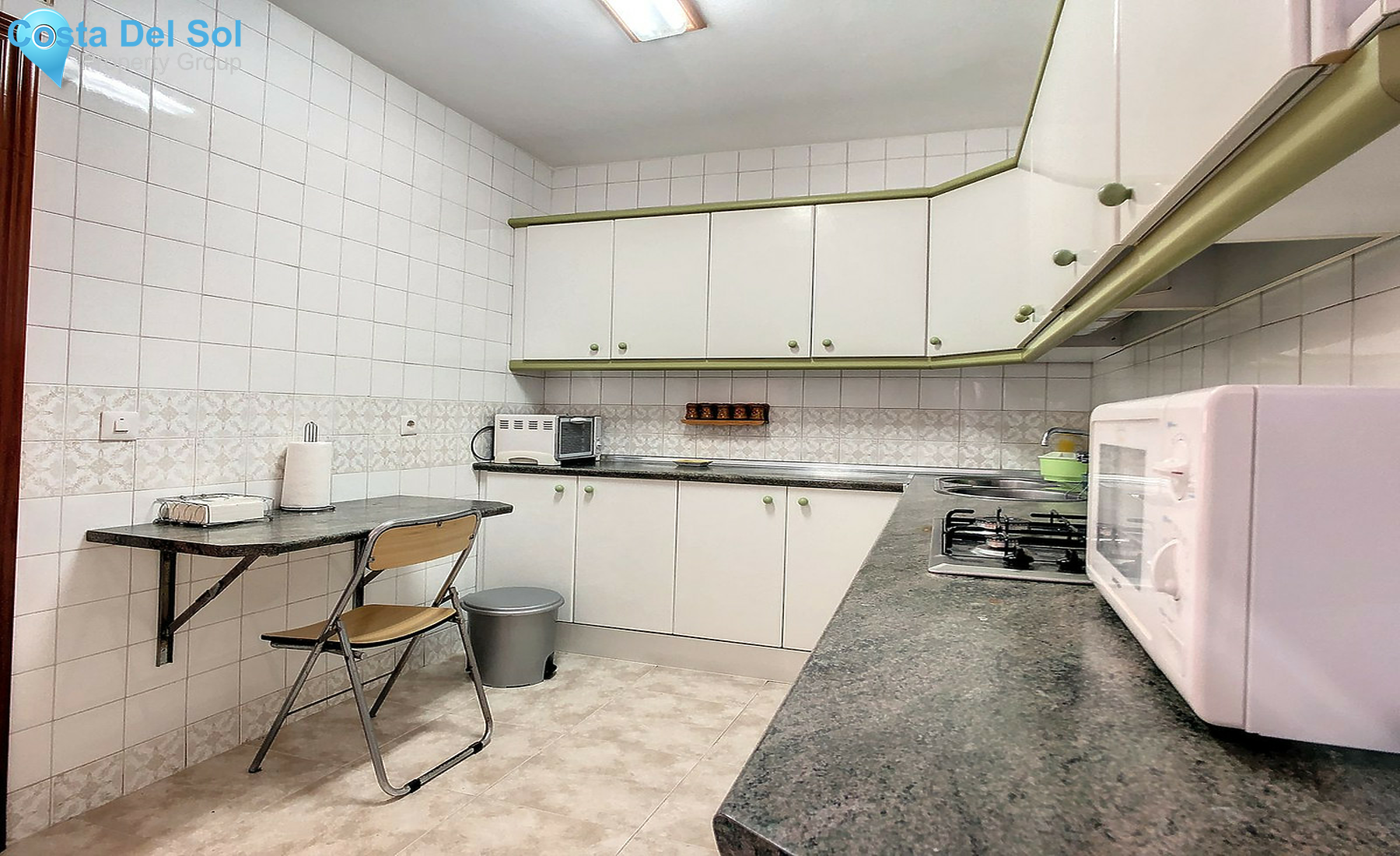 Middle Floor Apartment in Fuengirola-1508677