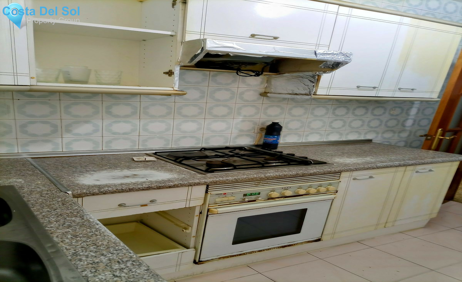 Middle Floor Apartment in Fuengirola-1524351