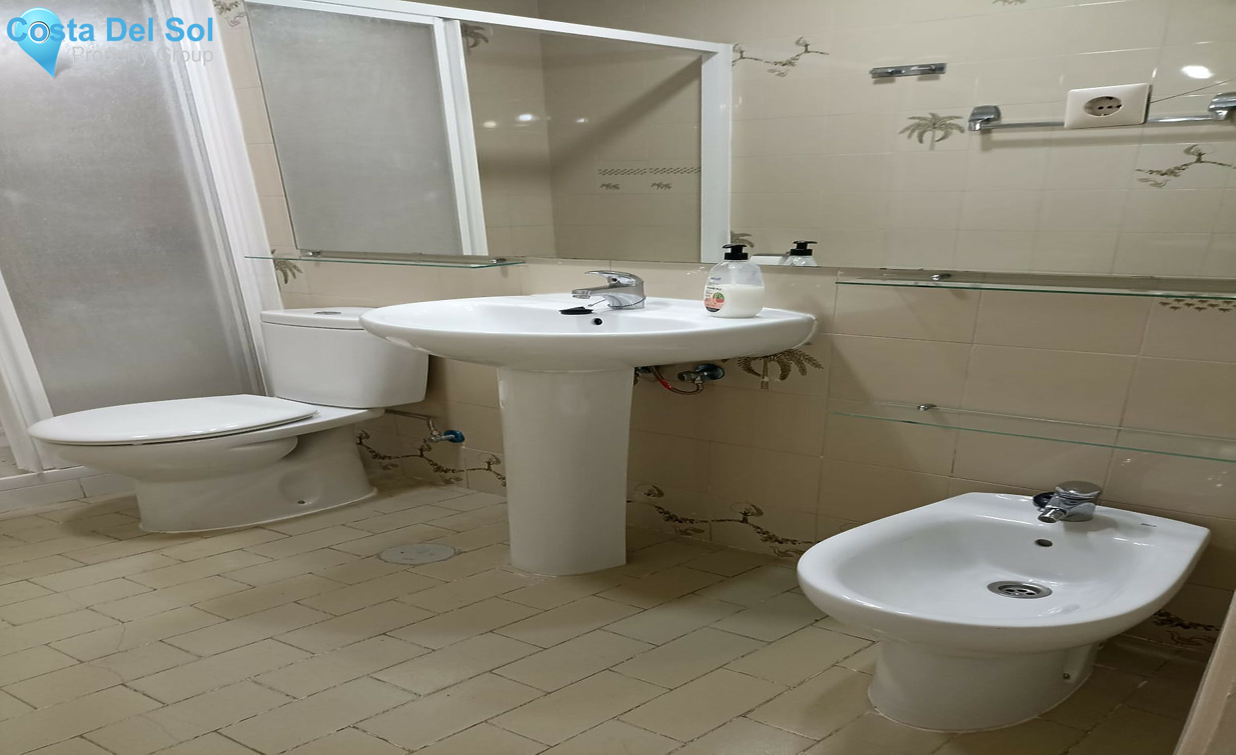 Middle Floor Apartment in Fuengirola-1524792