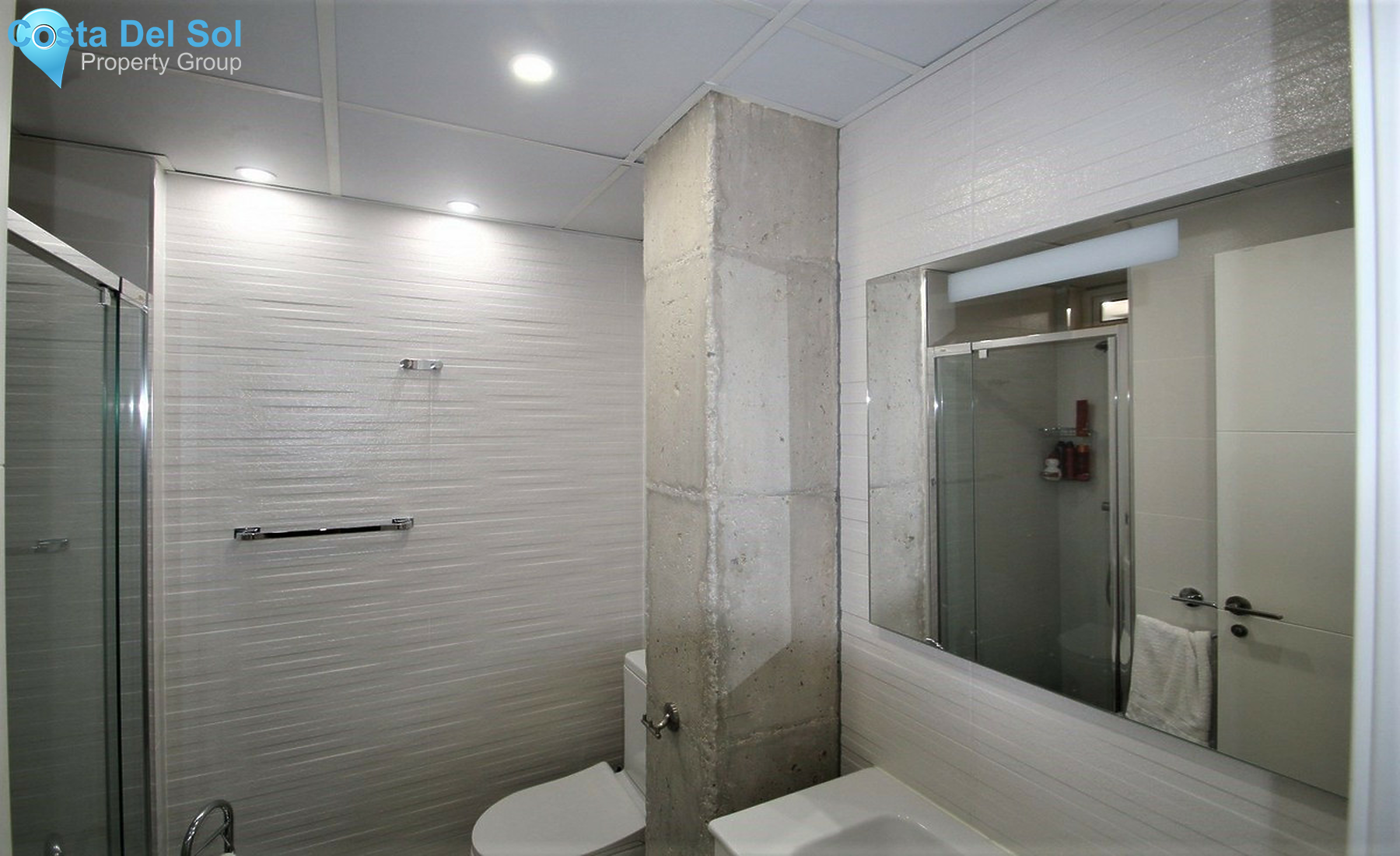 Middle Floor Apartment in Fuengirola-1540417