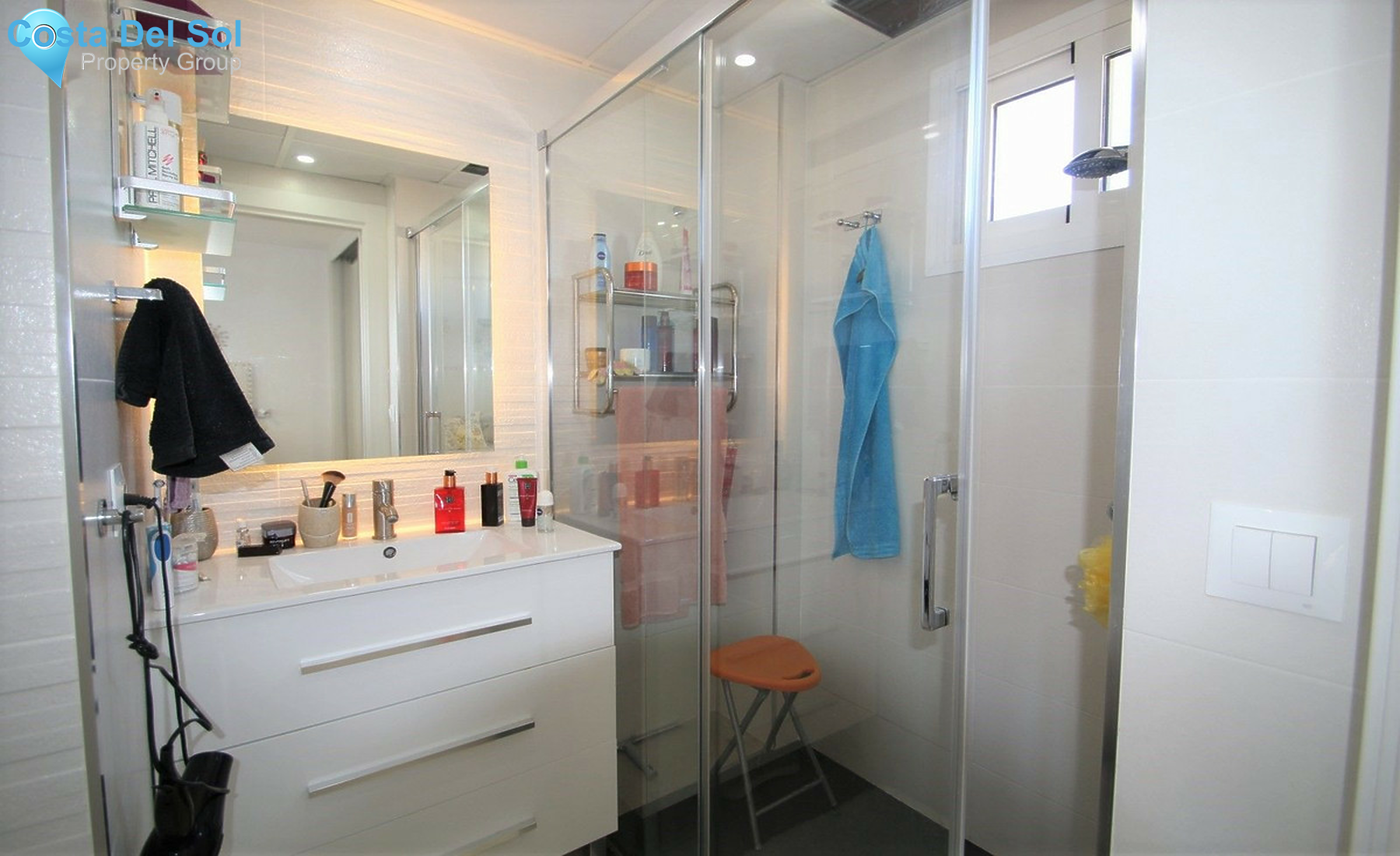 Middle Floor Apartment in Fuengirola-1540422