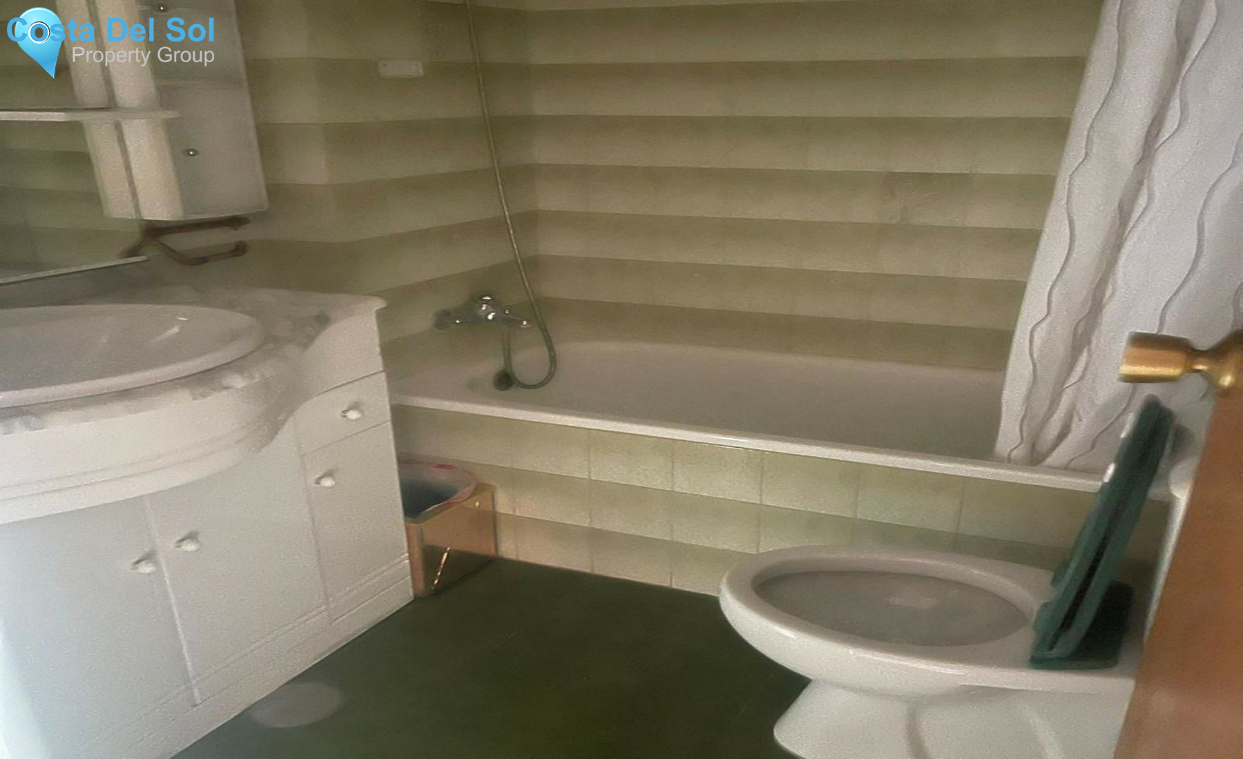 Middle Floor Apartment in Fuengirola-1542958