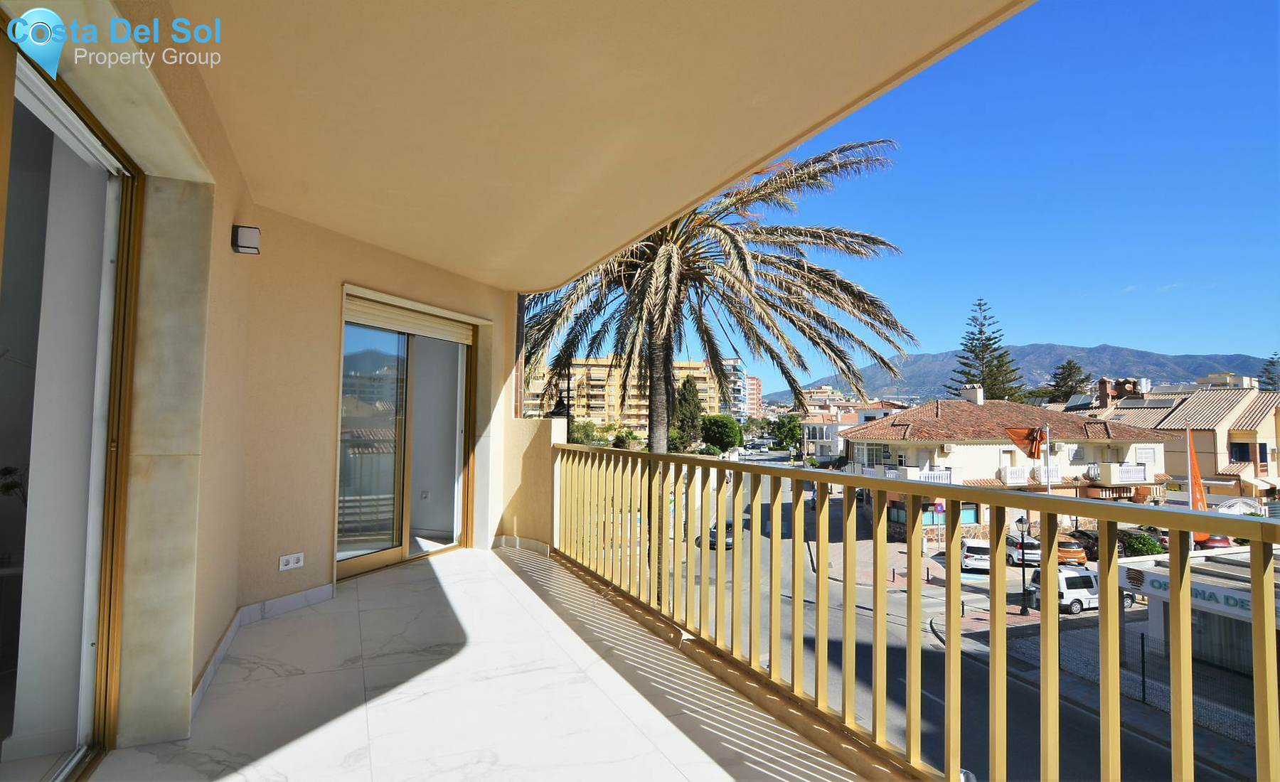 Middle Floor Apartment in Fuengirola-1126114