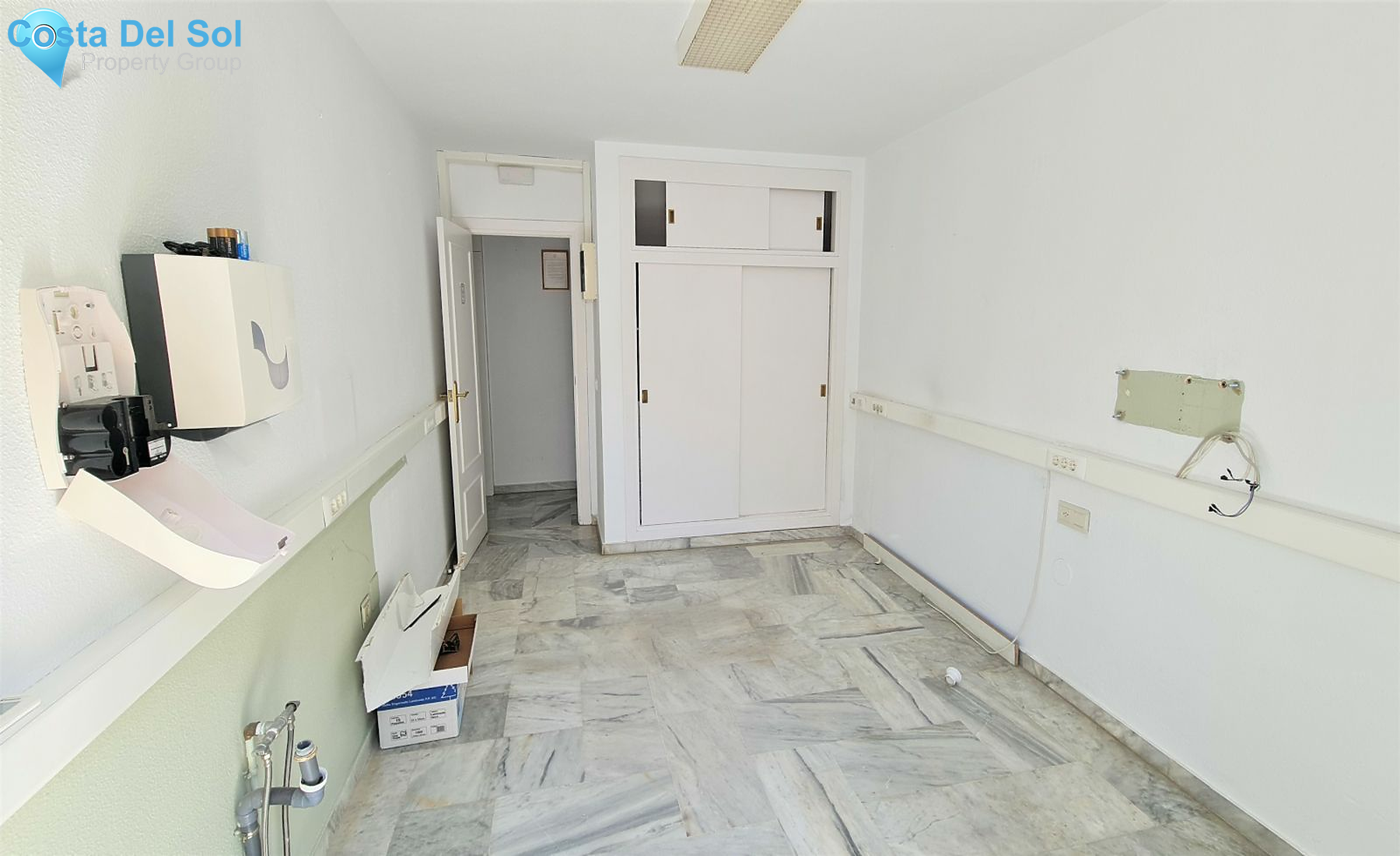 Middle Floor Apartment in Fuengirola-1127052