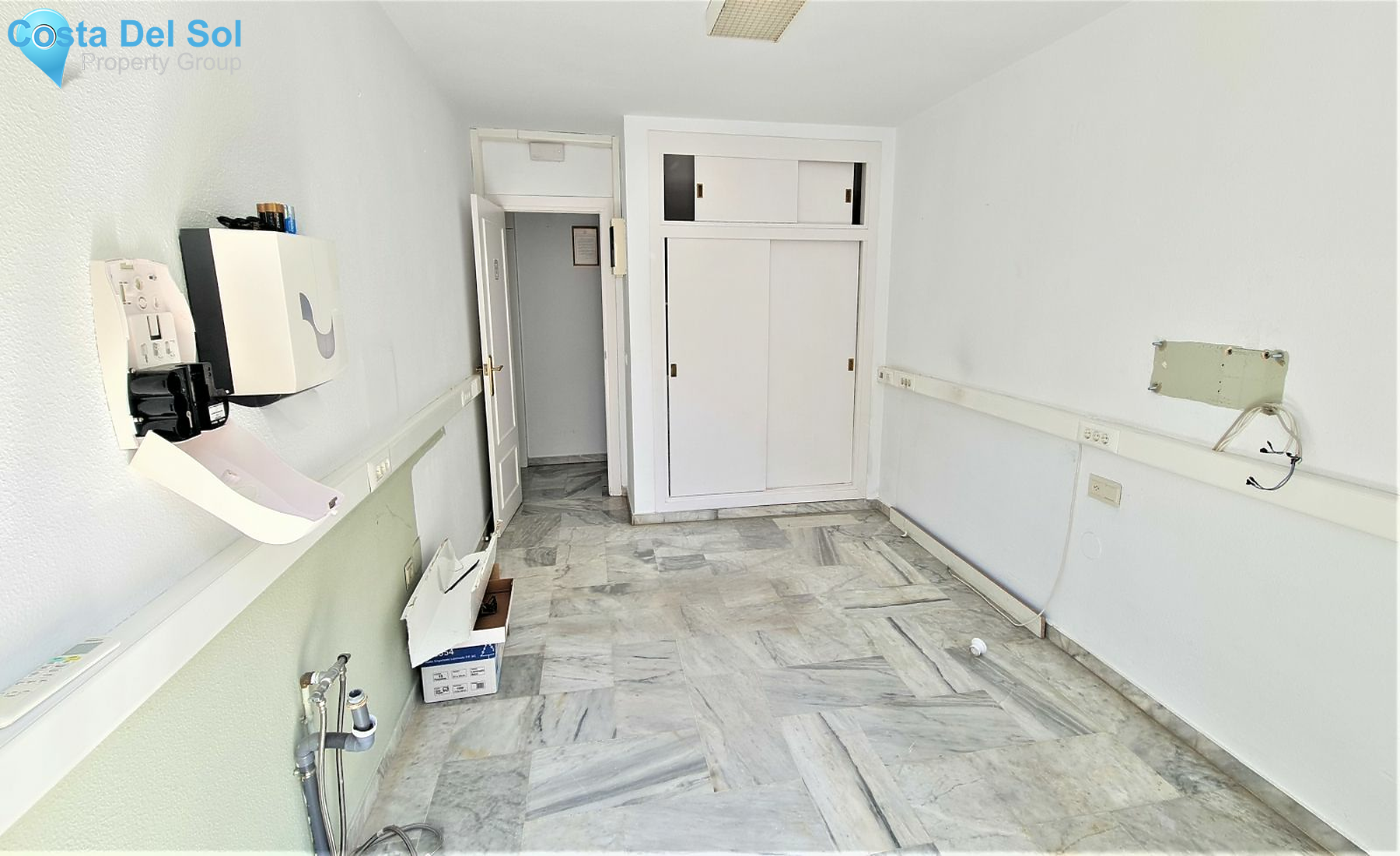 Middle Floor Apartment in Fuengirola-1127053