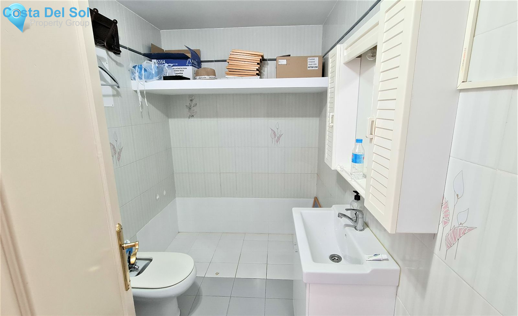 Middle Floor Apartment in Fuengirola-1127060