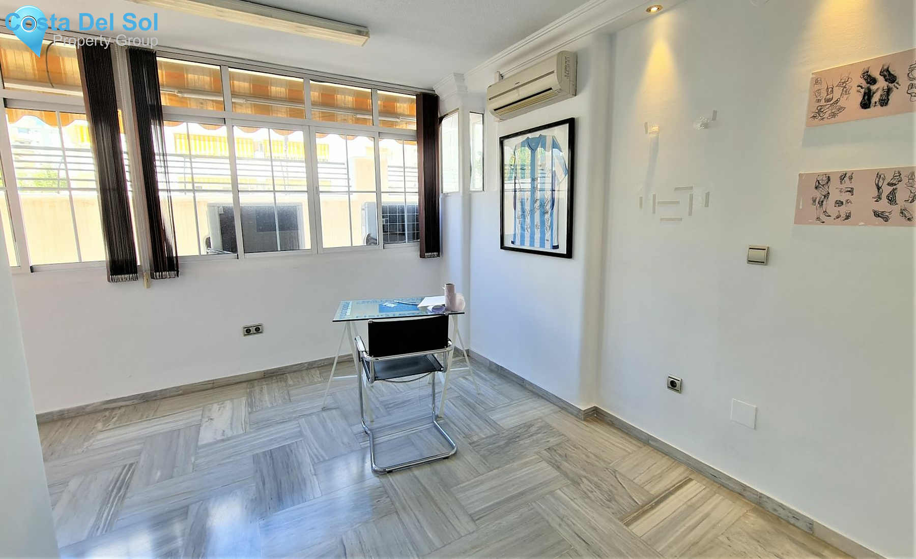 Middle Floor Apartment in Fuengirola-1127043