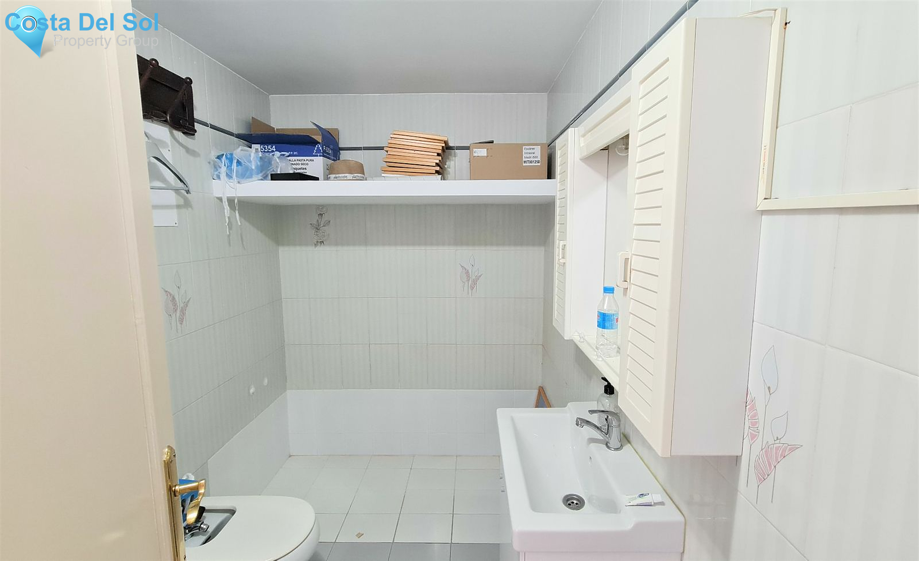 Middle Floor Apartment in Fuengirola-1127061