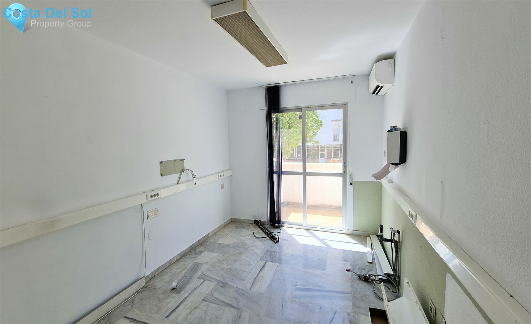 Middle Floor Apartment in Fuengirola-1127050