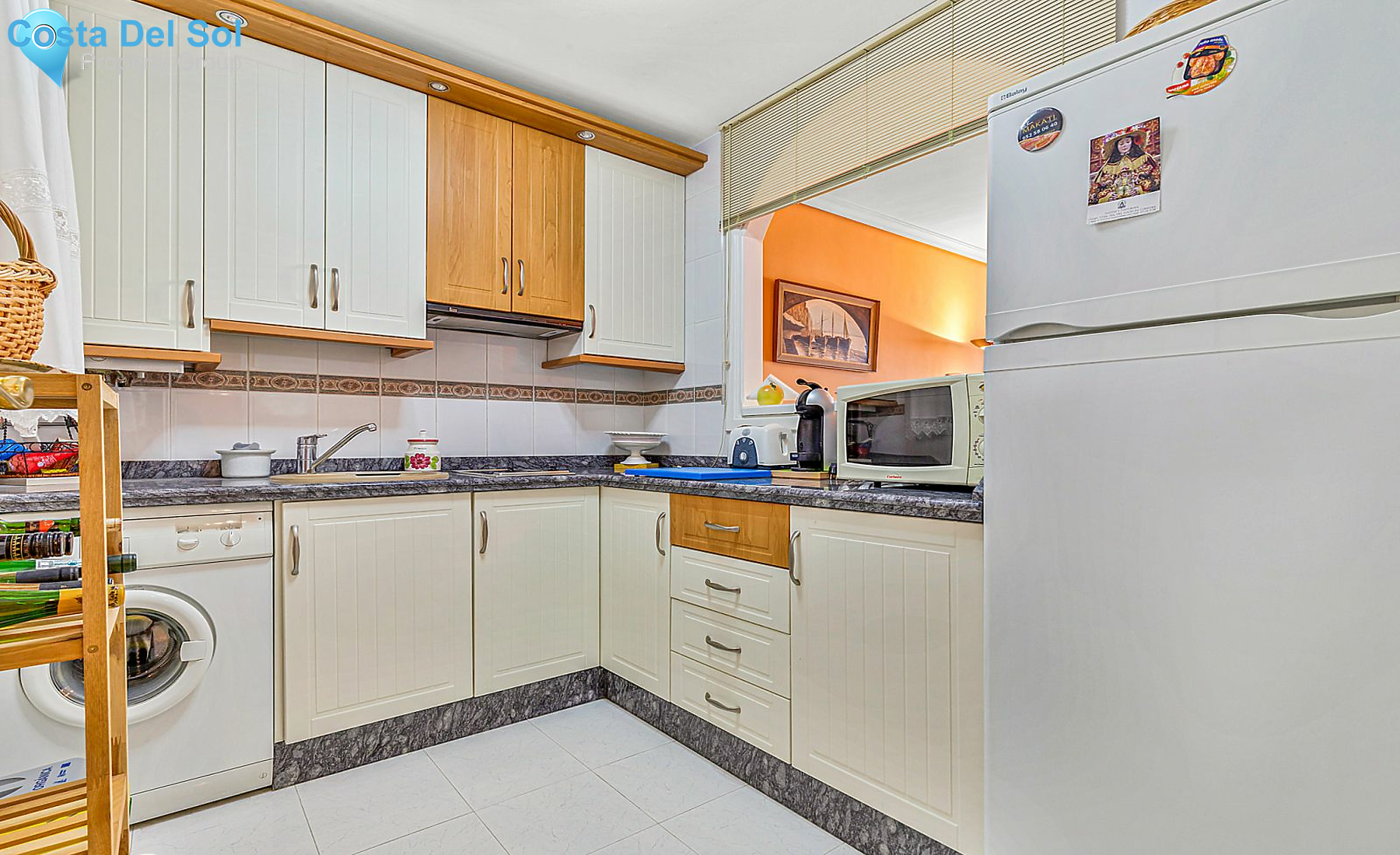 Middle Floor Apartment in Fuengirola-1127533