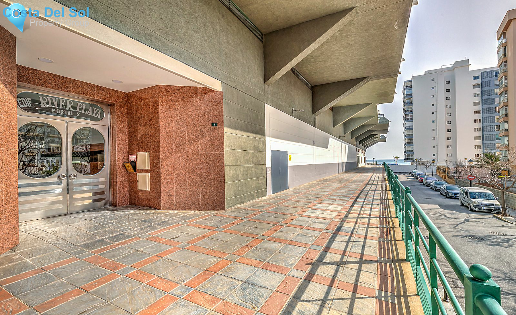 Middle Floor Apartment in Fuengirola-1127542
