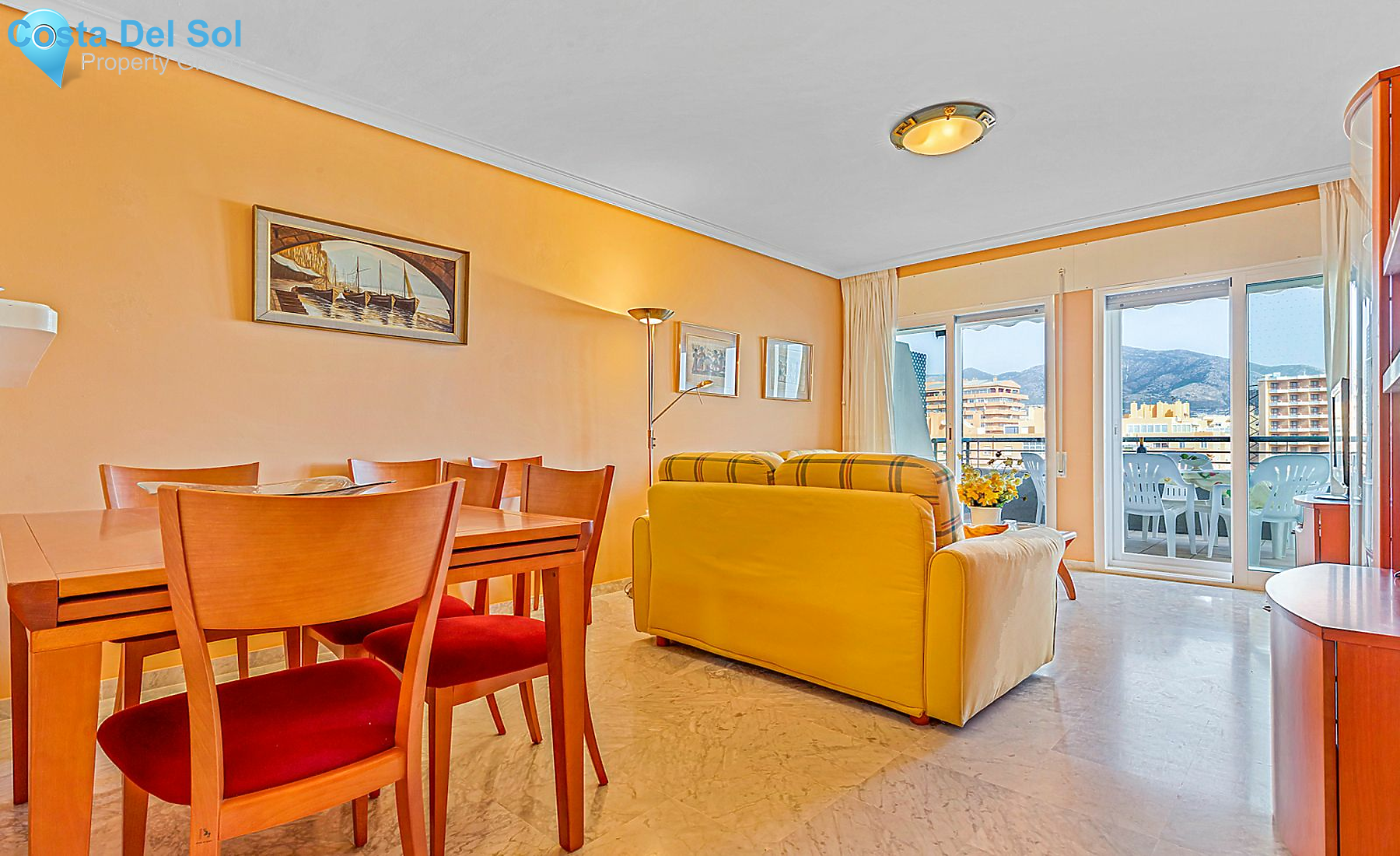 Middle Floor Apartment in Fuengirola-1127527