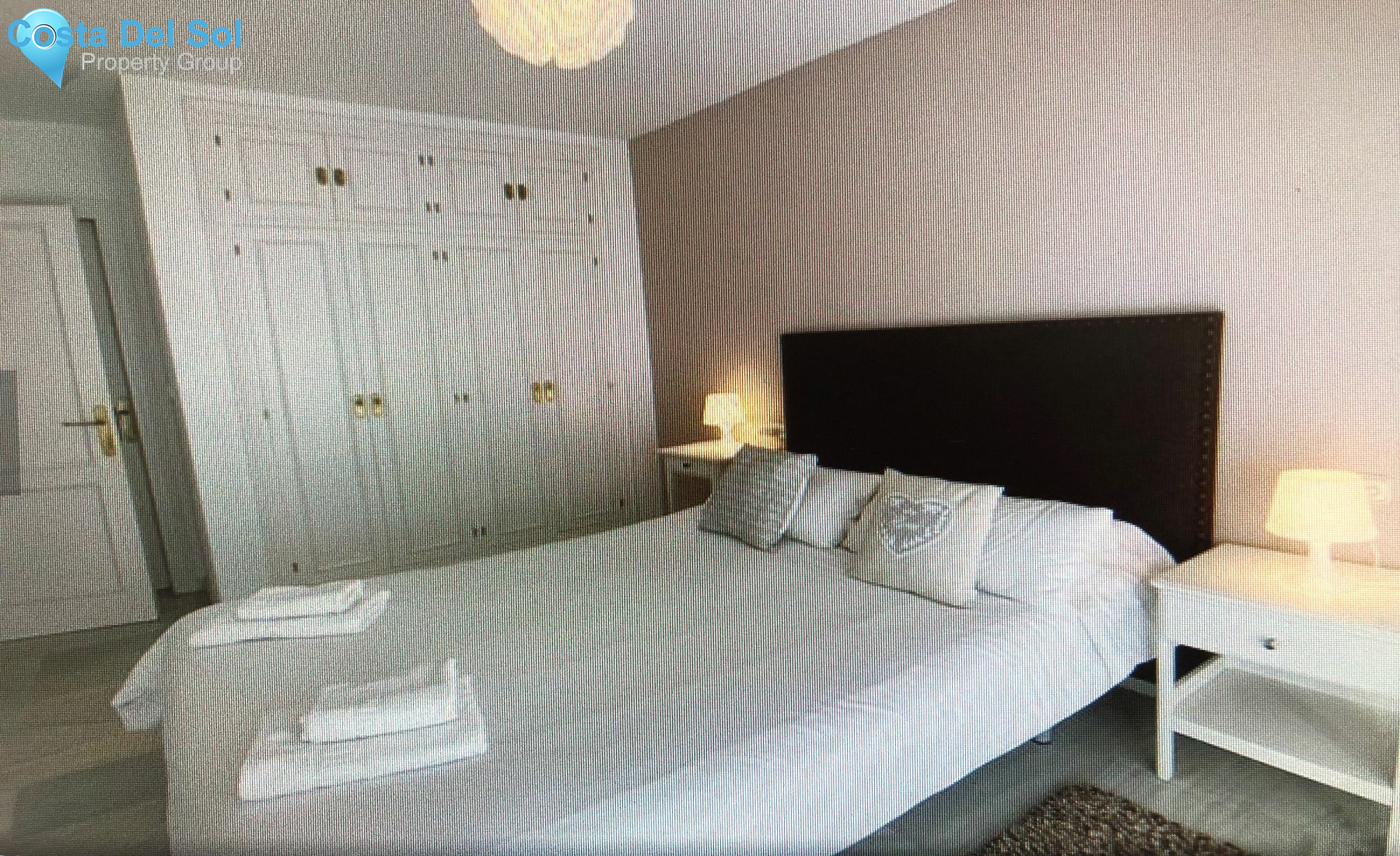 Middle Floor Apartment in Fuengirola-1129484