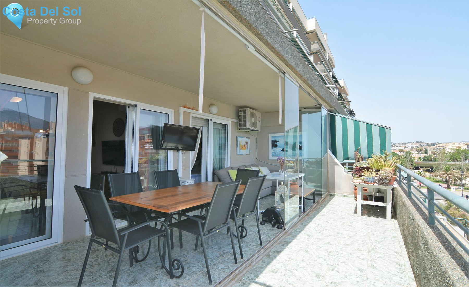 Middle Floor Apartment in Fuengirola-1131050