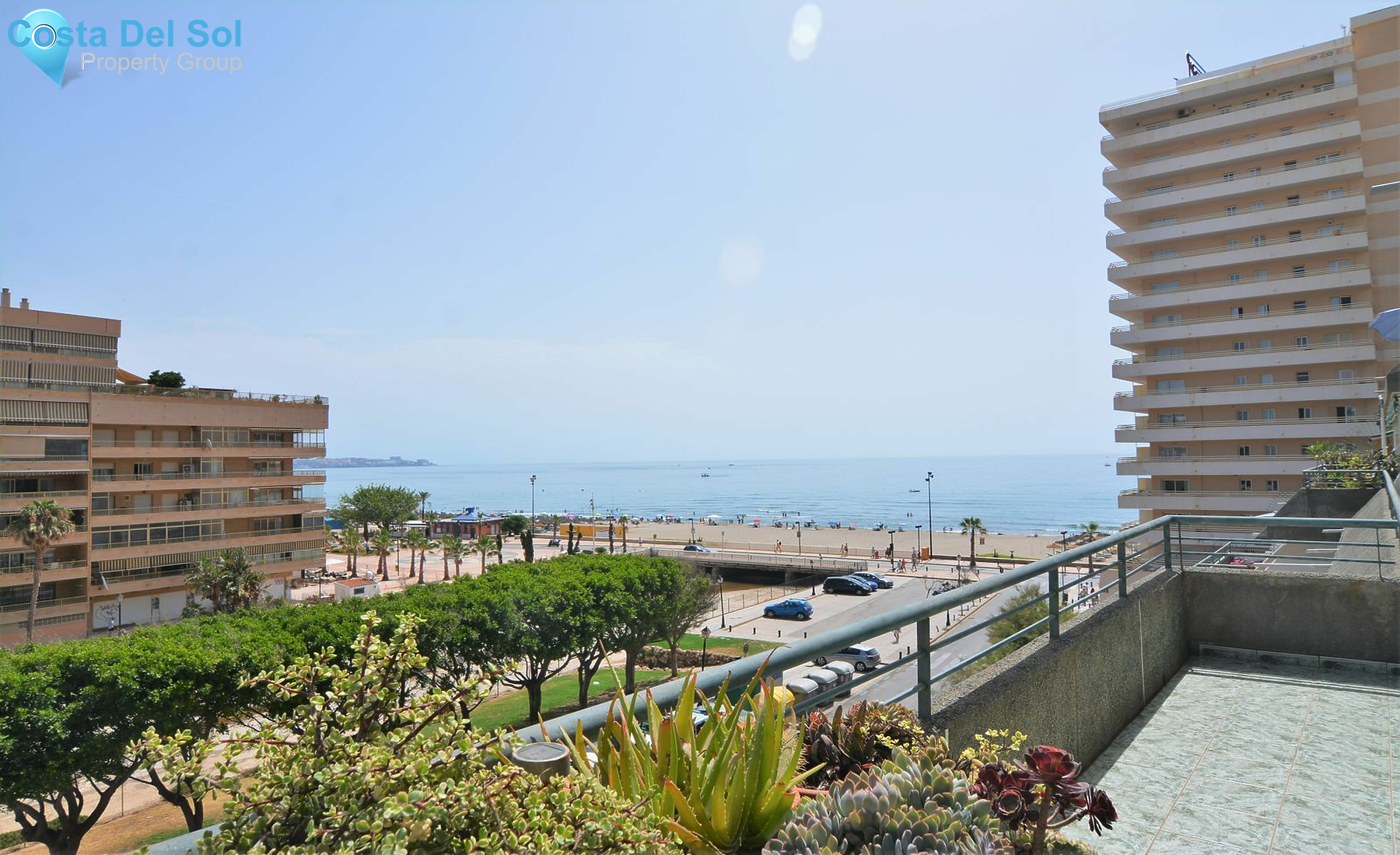 Middle Floor Apartment in Fuengirola-1131051