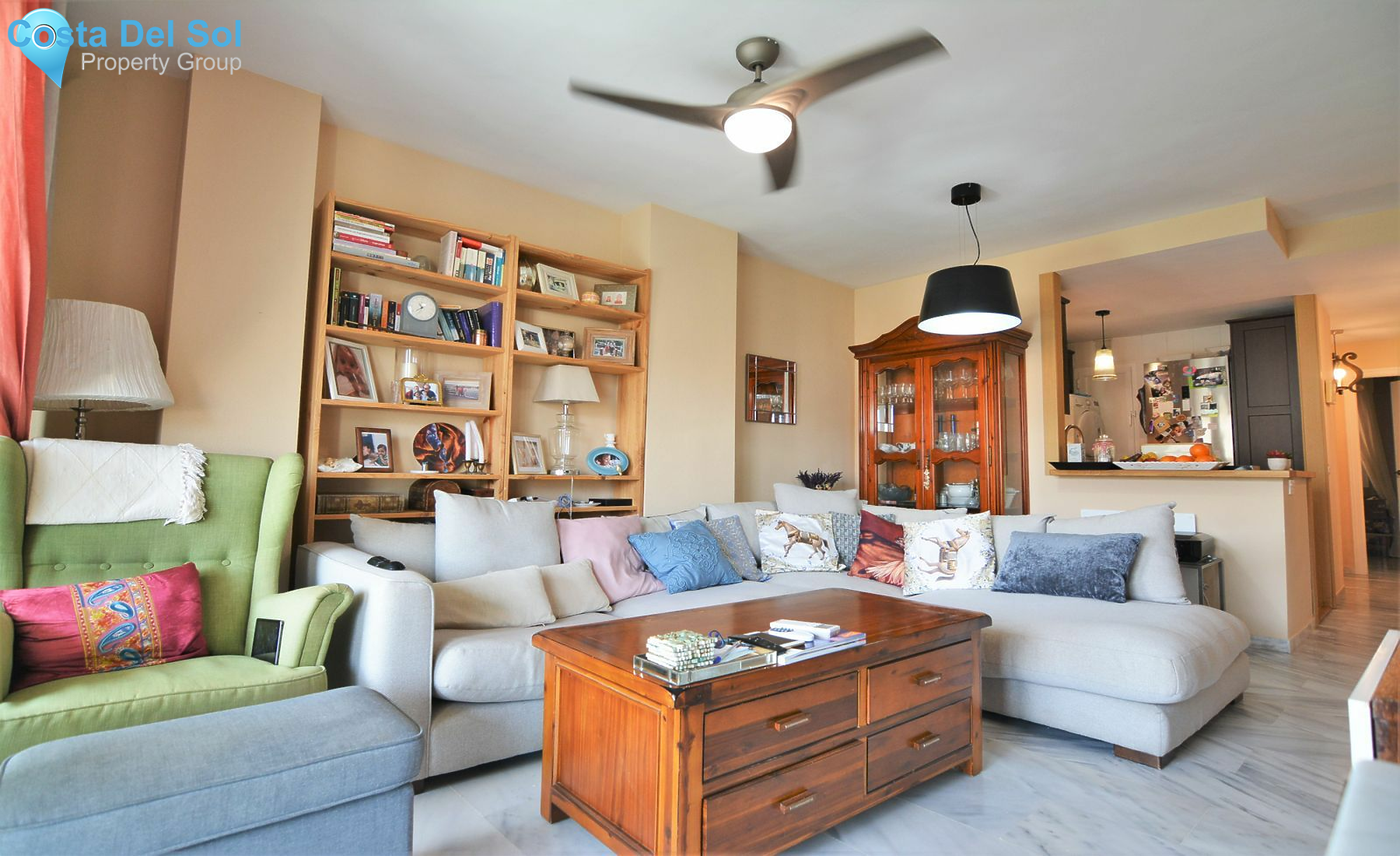 Middle Floor Apartment in Fuengirola-1131056