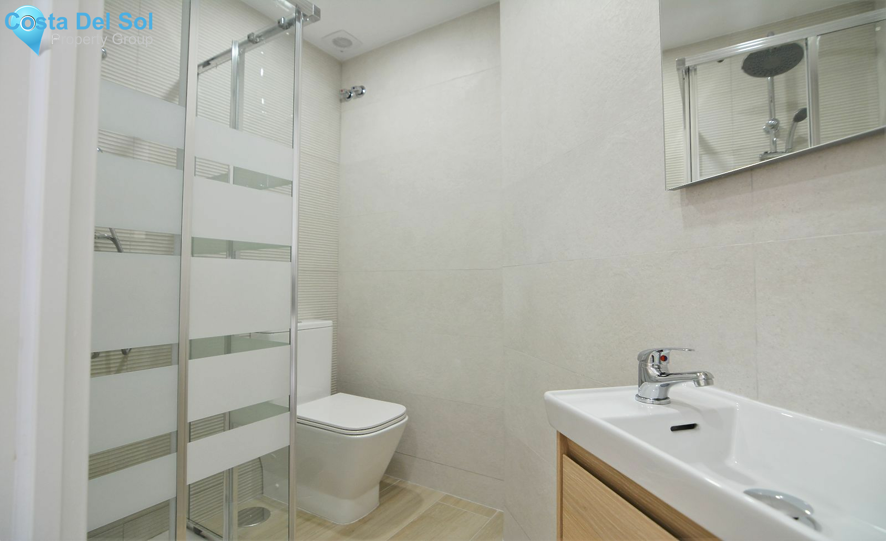Middle Floor Apartment in Fuengirola-1138538