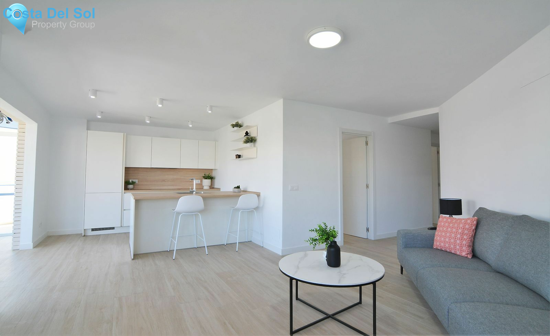 Middle Floor Apartment in Fuengirola-1138529