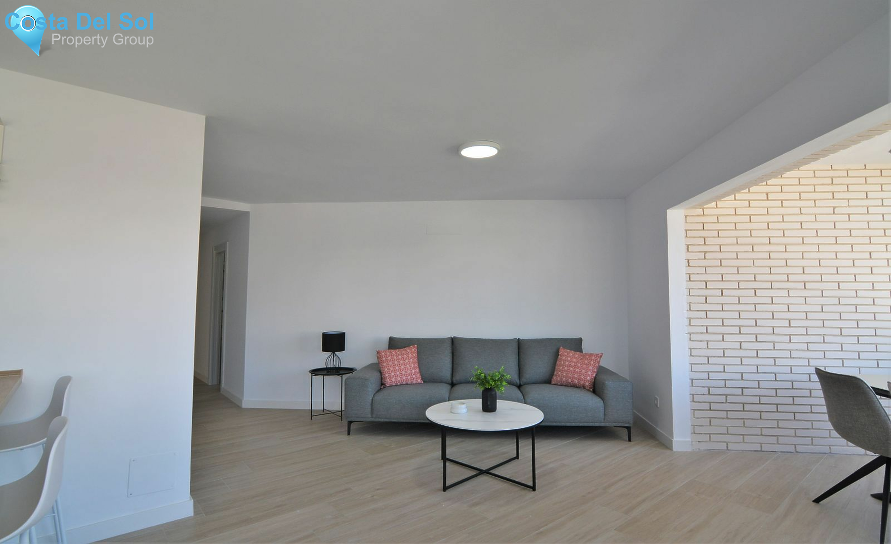 Middle Floor Apartment in Fuengirola-1138535