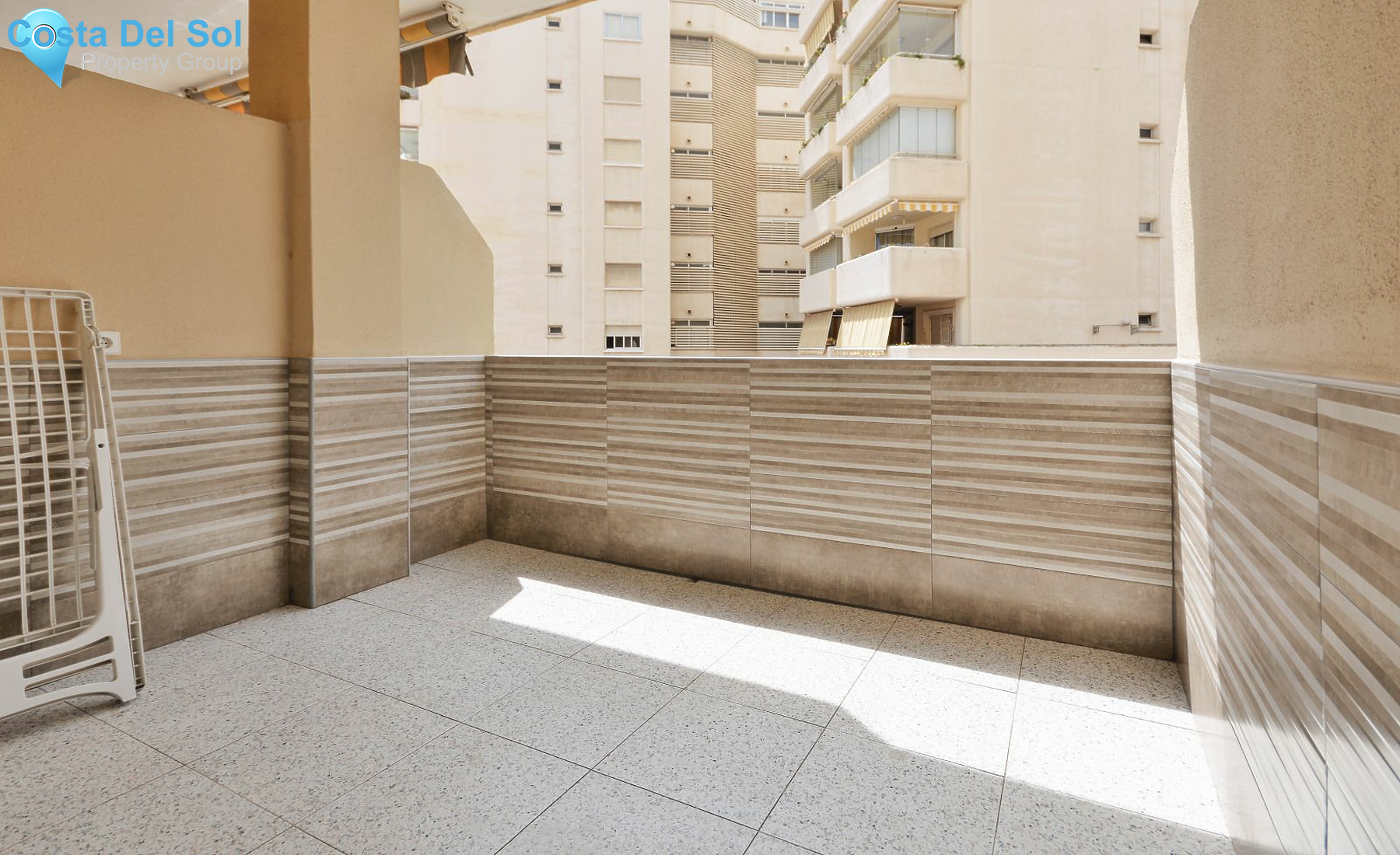 Middle Floor Apartment in Fuengirola-1140269