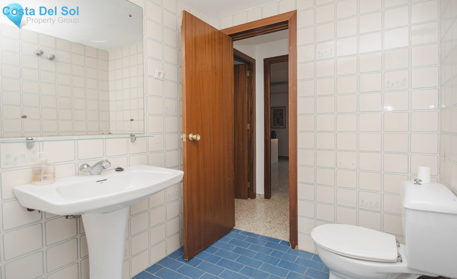 Middle Floor Apartment in Fuengirola-1140473