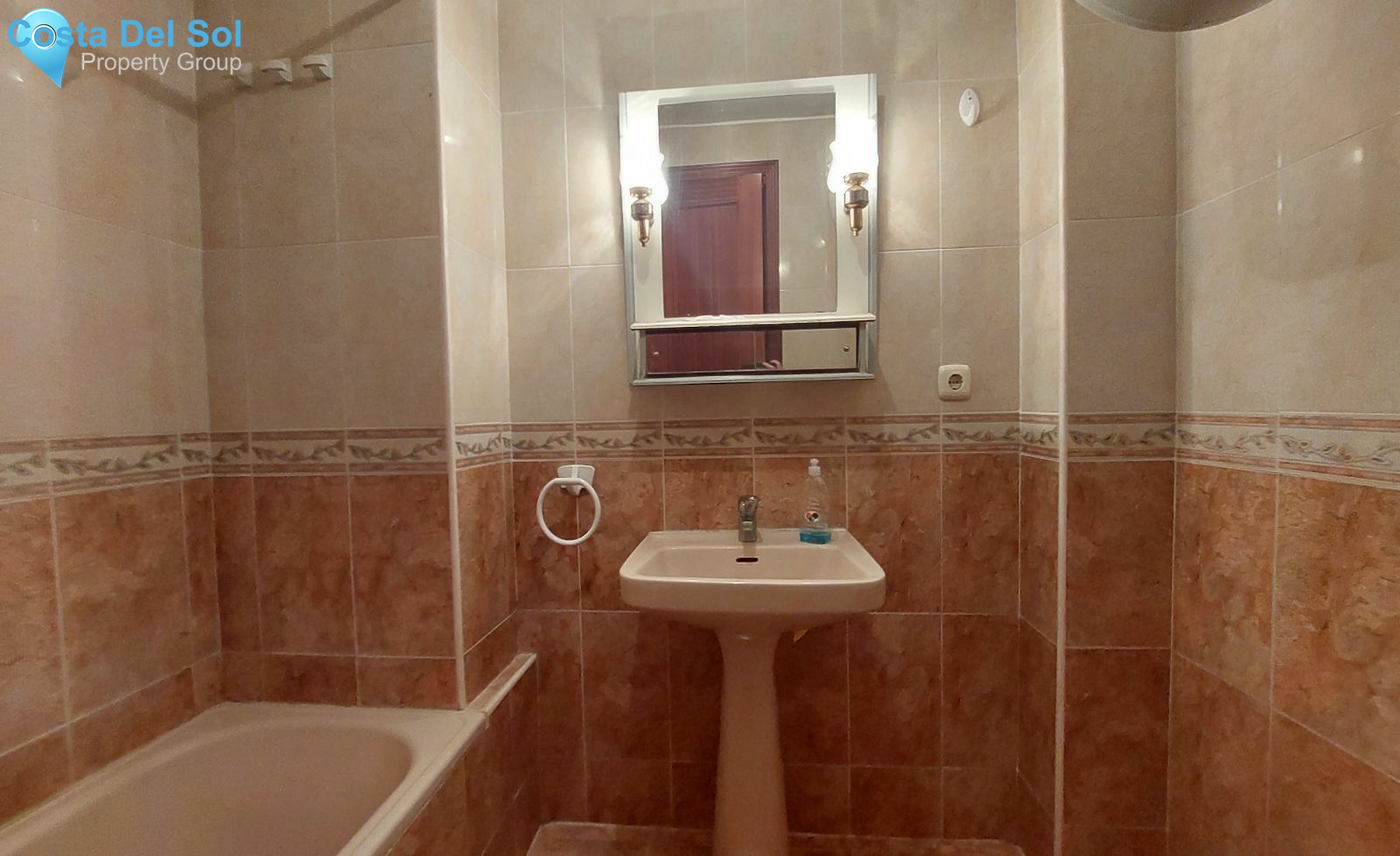 Middle Floor Apartment in Fuengirola-1144788