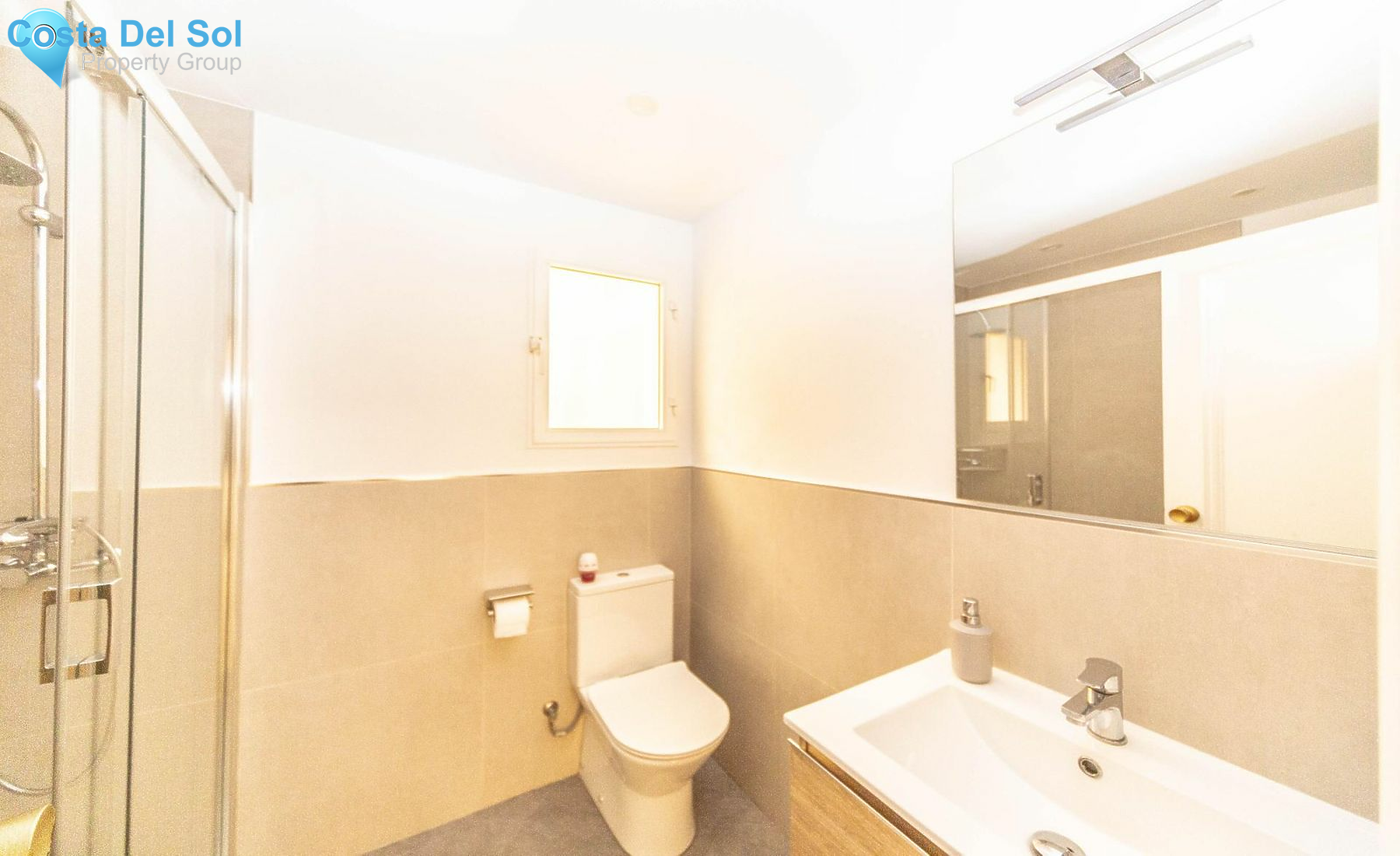 Middle Floor Apartment in Fuengirola-1156278