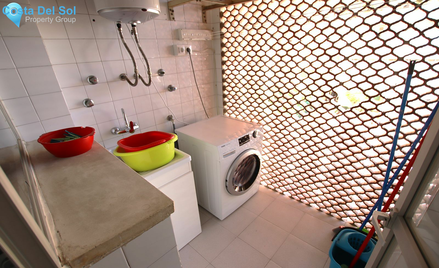 Middle Floor Apartment in Fuengirola-1163960