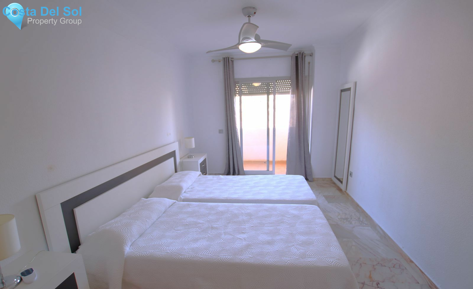 Middle Floor Apartment in Fuengirola-1163963