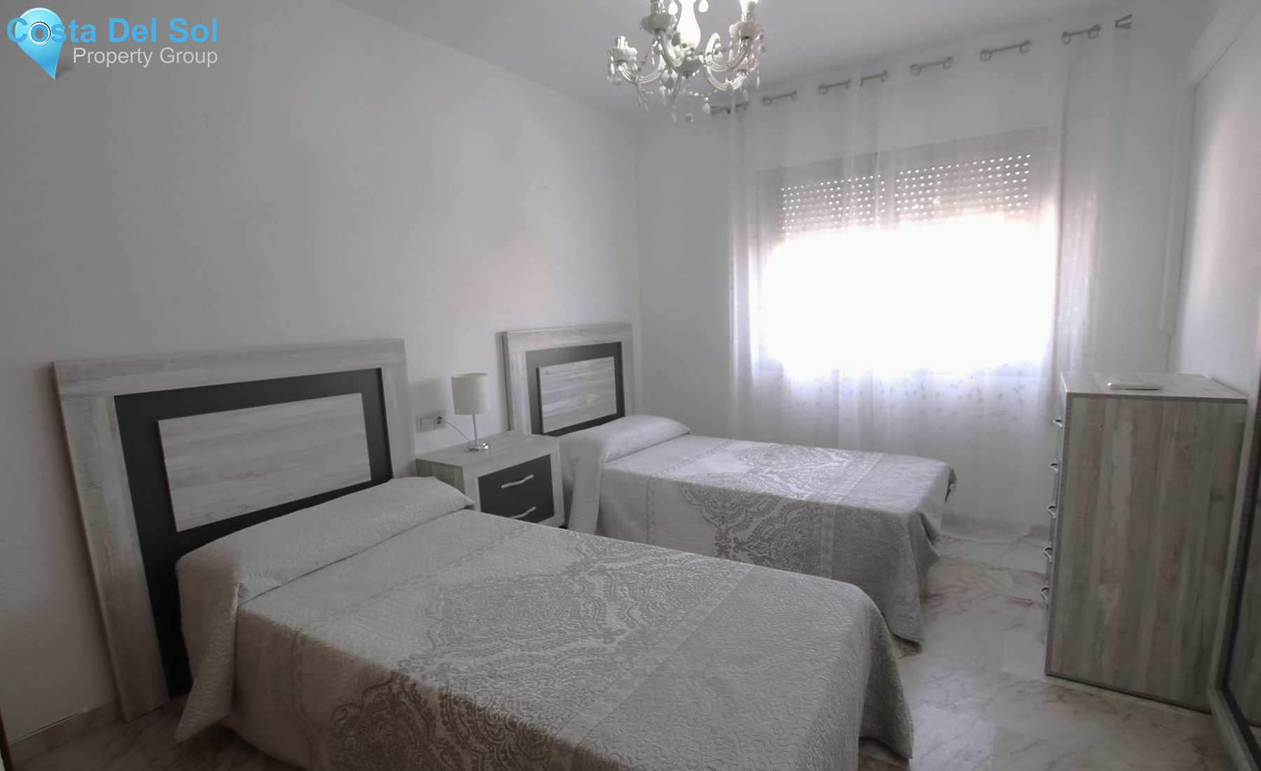 Middle Floor Apartment in Fuengirola-1163964