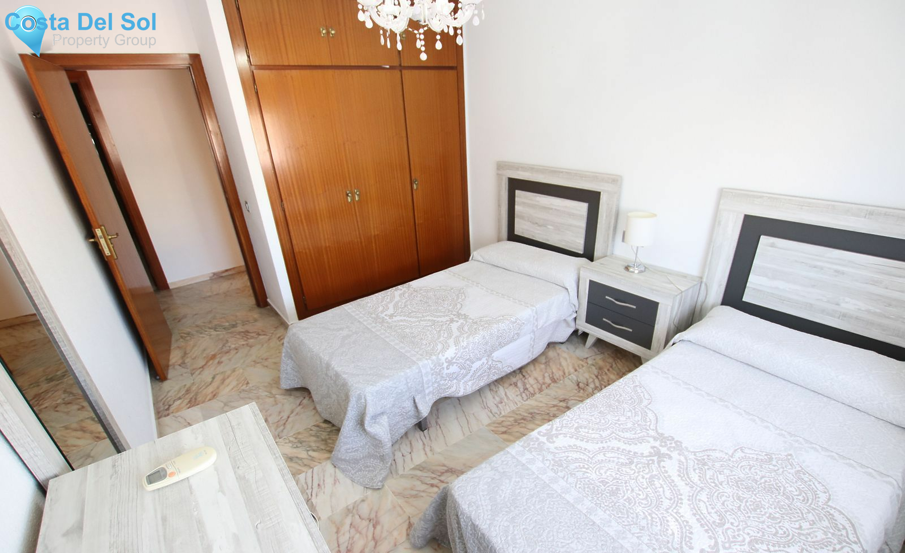 Middle Floor Apartment in Fuengirola-1163965