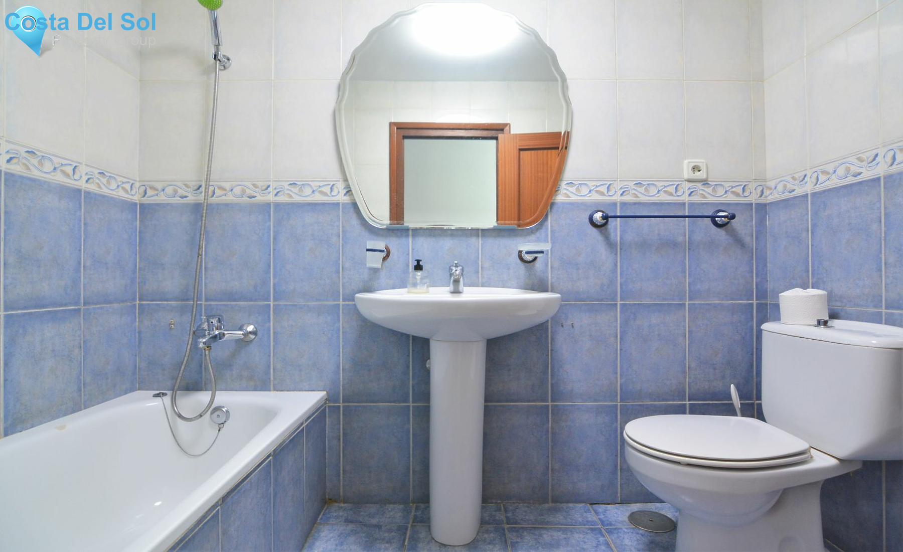 Middle Floor Apartment in Fuengirola-1170019