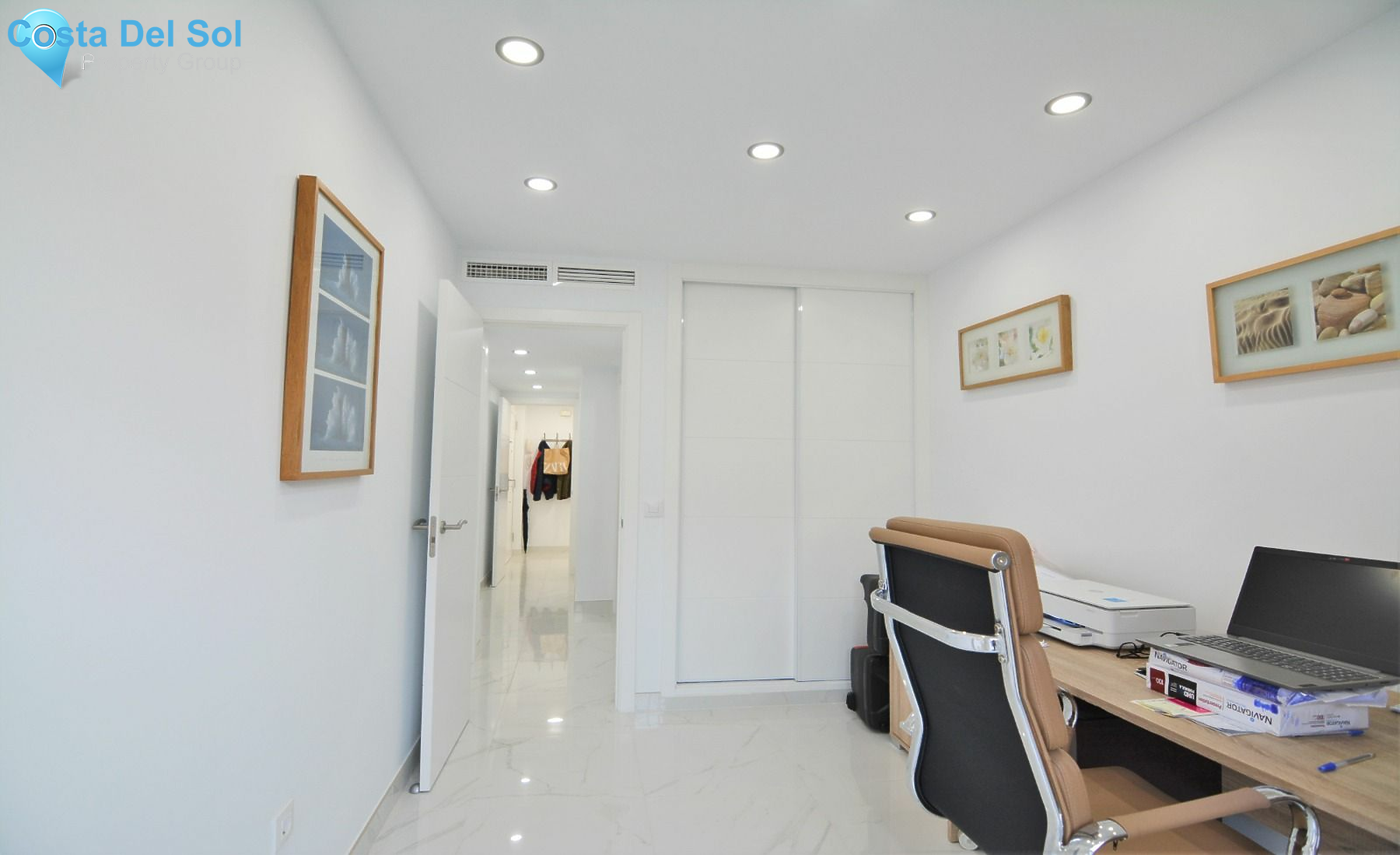 Middle Floor Apartment in Fuengirola-1178604