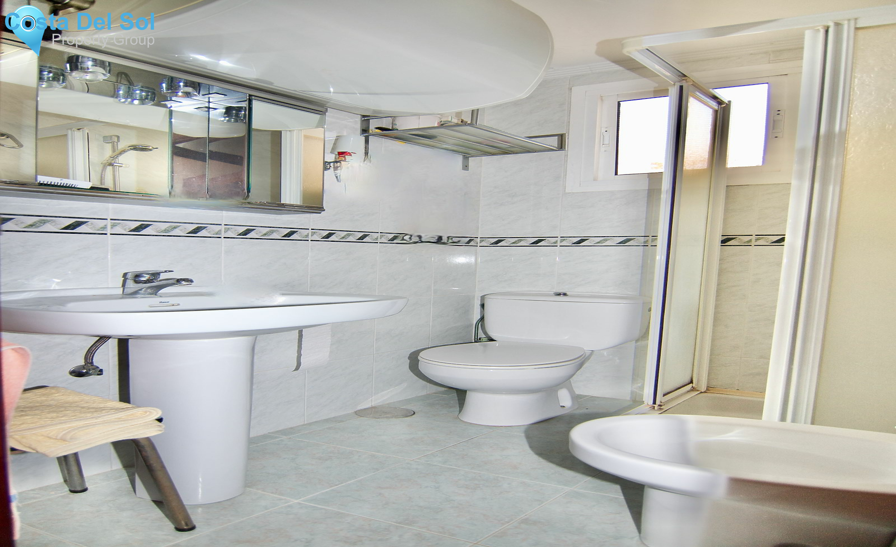 Middle Floor Apartment in Fuengirola-1178987