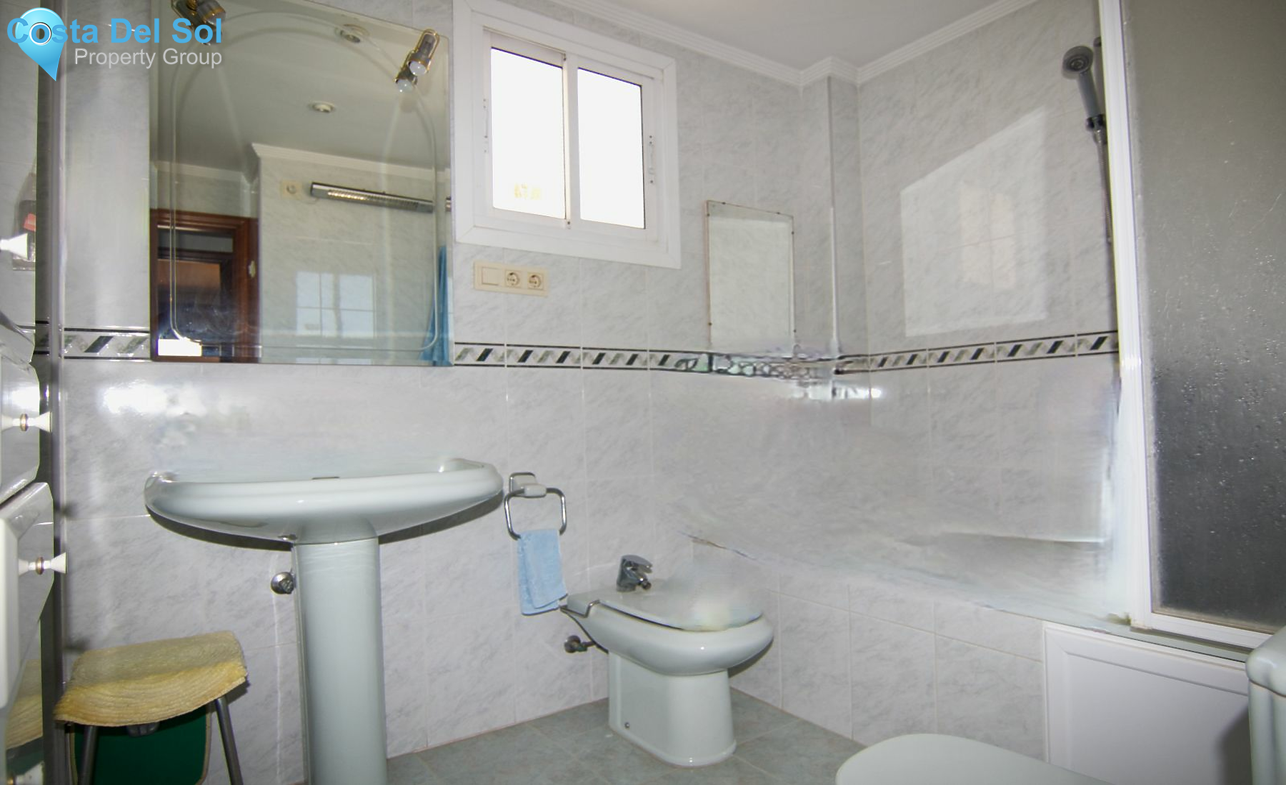Middle Floor Apartment in Fuengirola-1178990