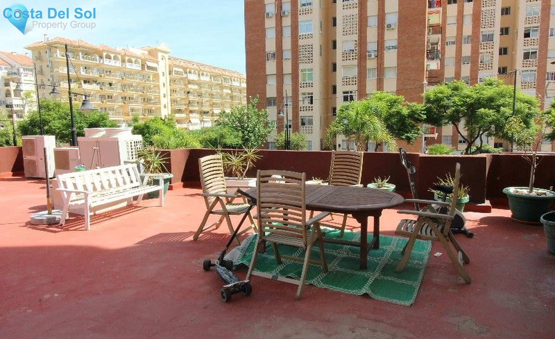 Middle Floor Apartment in Fuengirola-1184575