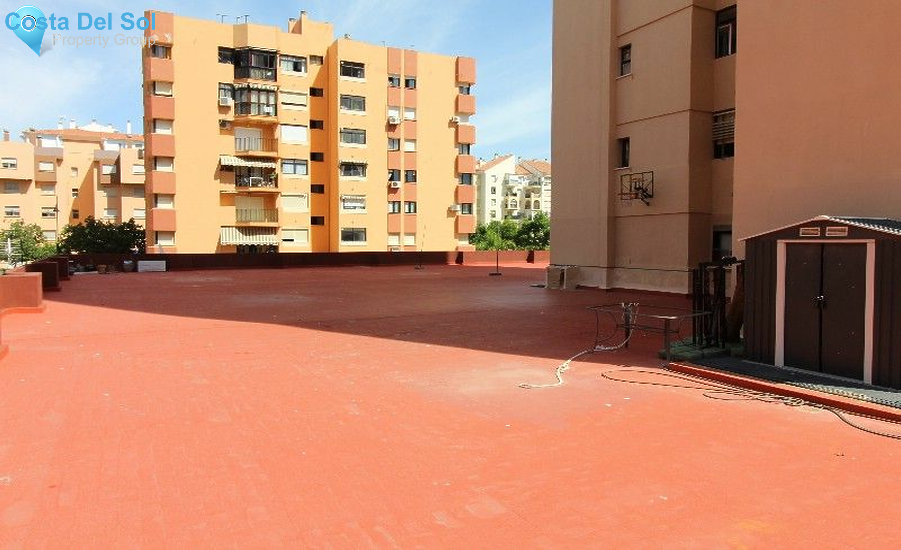 Middle Floor Apartment in Fuengirola-1184580