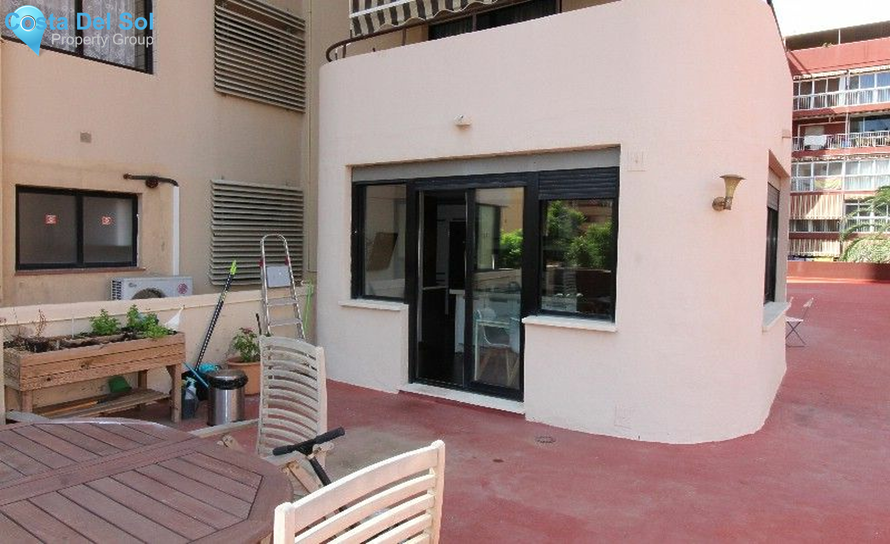 Middle Floor Apartment in Fuengirola-1184581